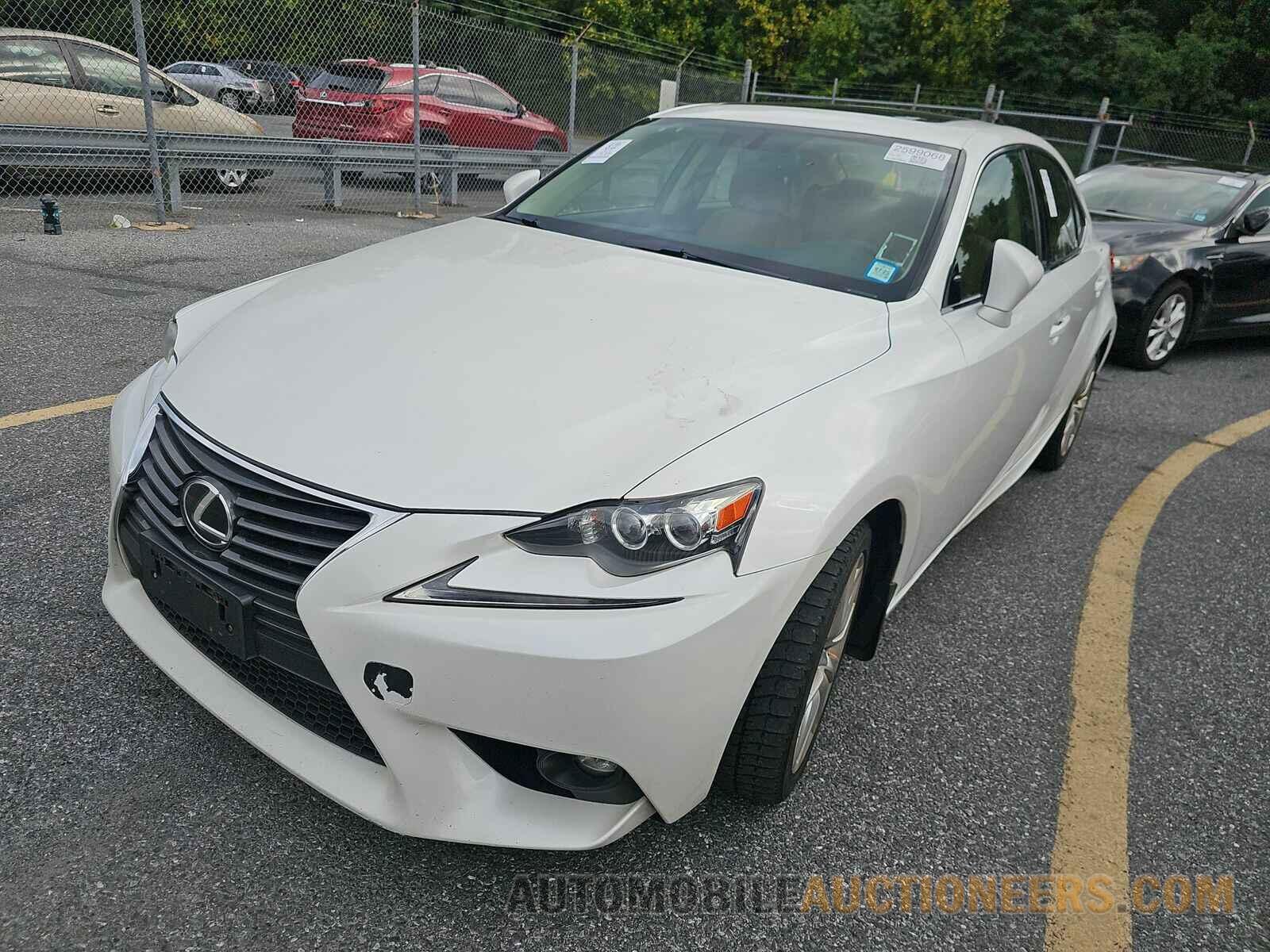 JTHBA1D23G5002604 Lexus IS 2016