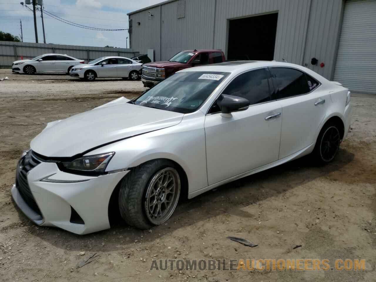 JTHBA1D23H5043056 LEXUS IS 2017