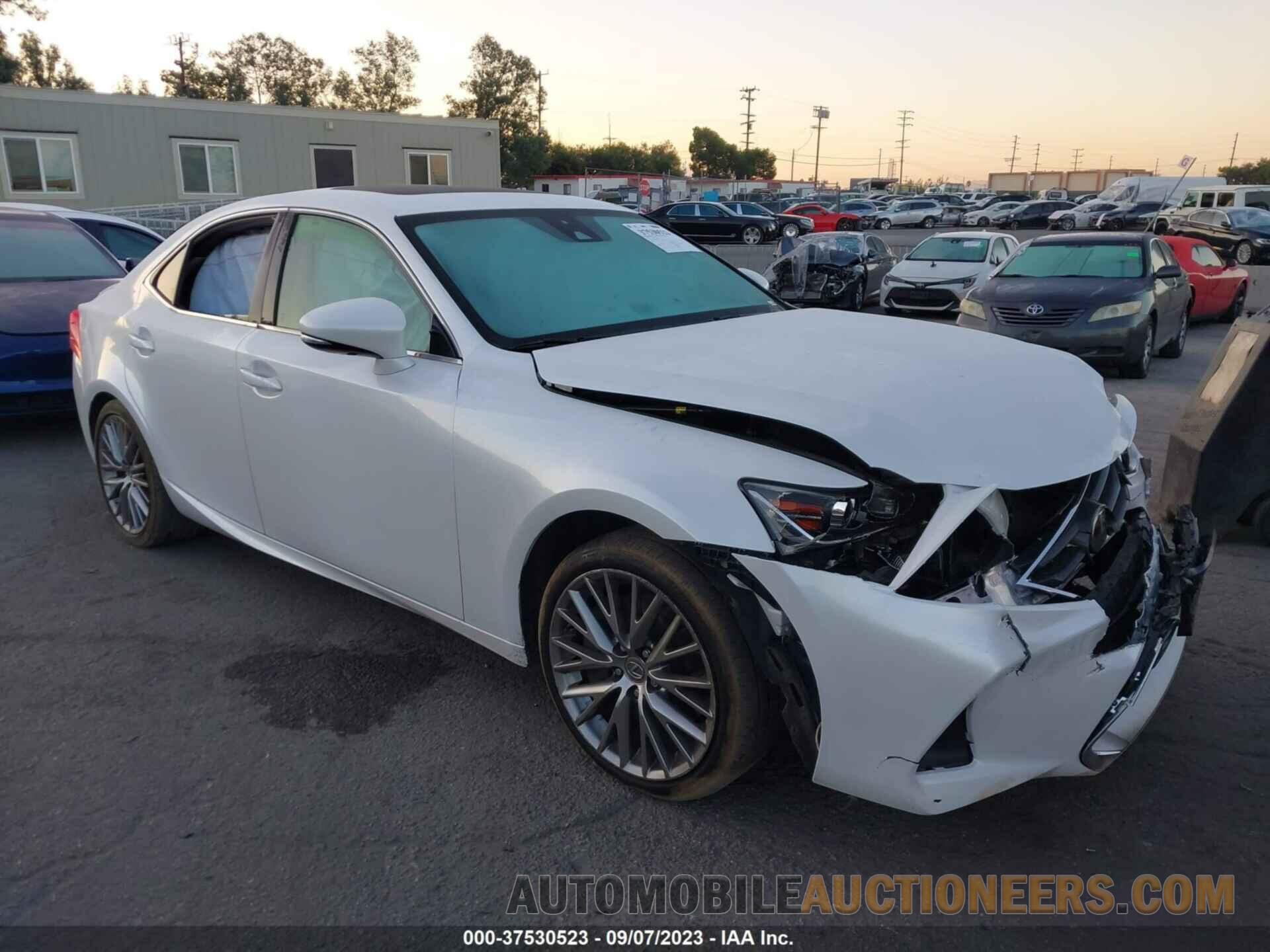 JTHBA1D23H5061279 LEXUS IS 2017