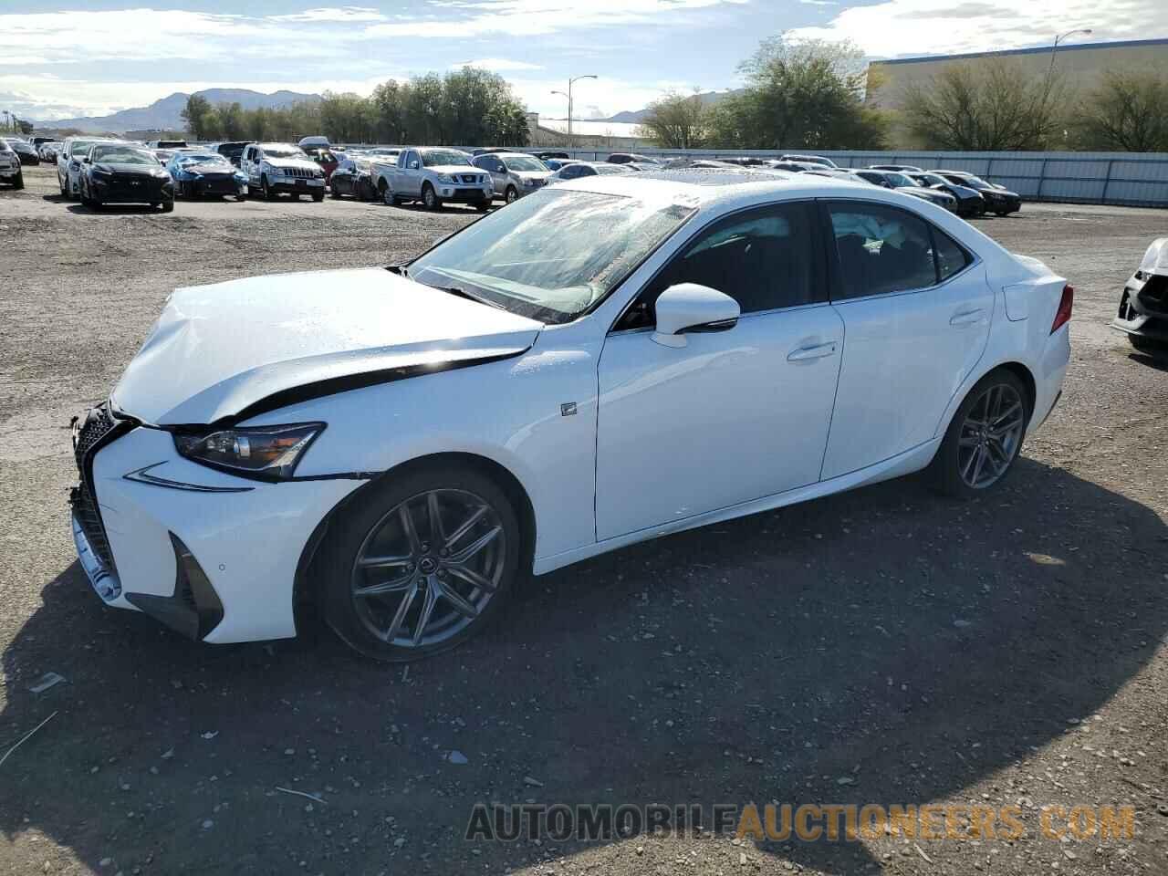 JTHBA1D23J5073504 LEXUS IS 2018