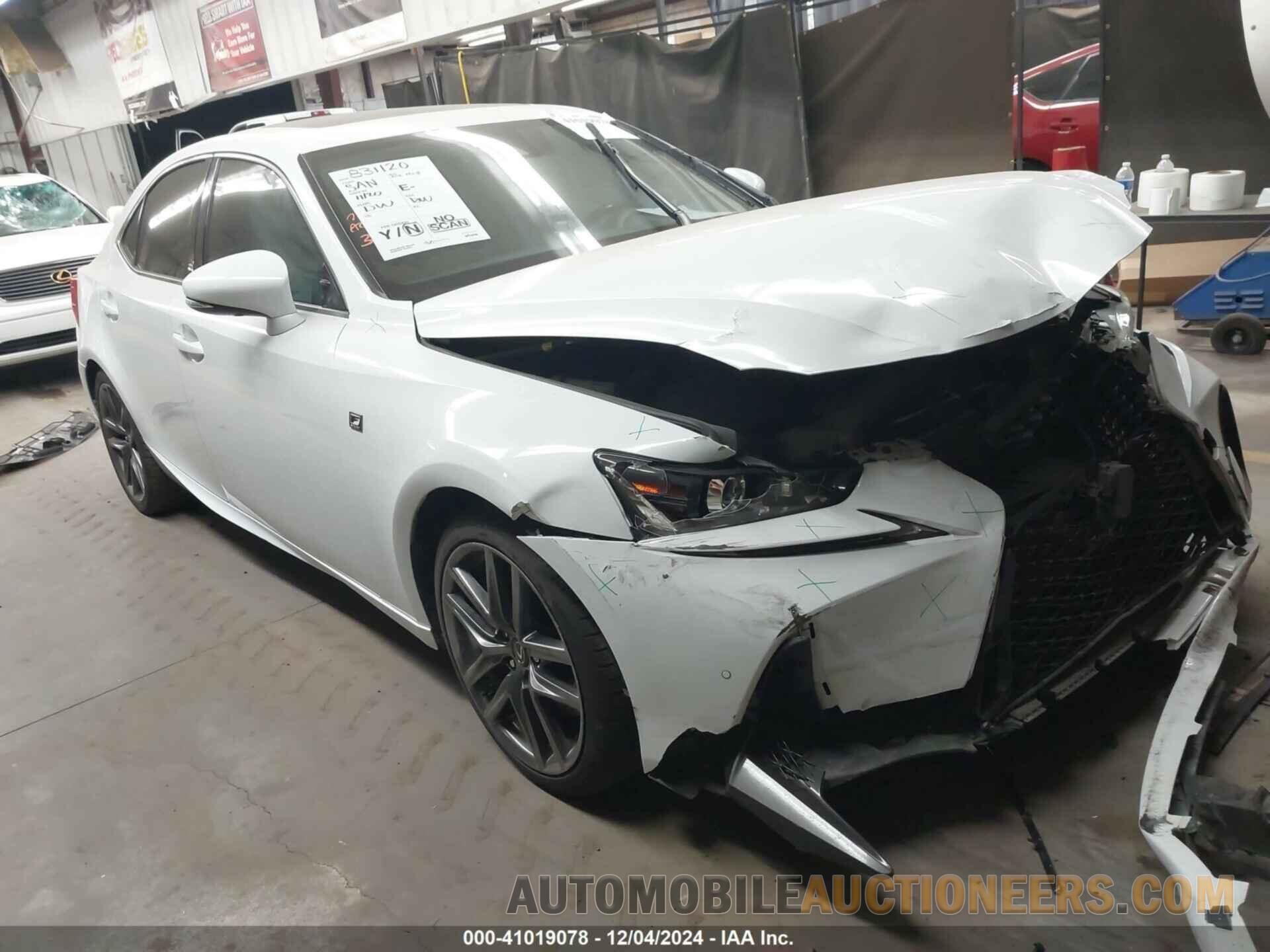 JTHBA1D23J5073759 LEXUS IS 300 2018