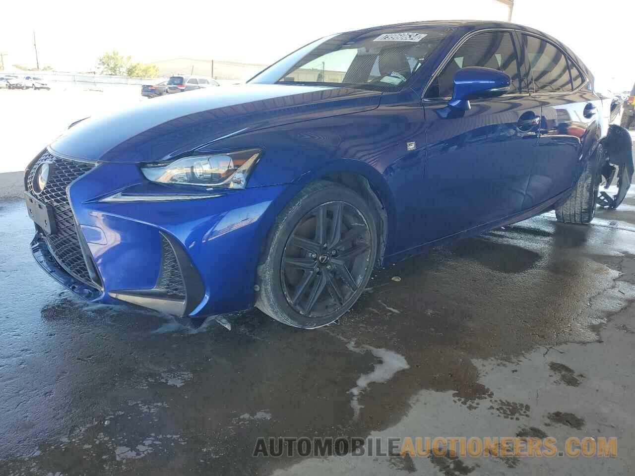 JTHBA1D23J5075429 LEXUS IS 2018