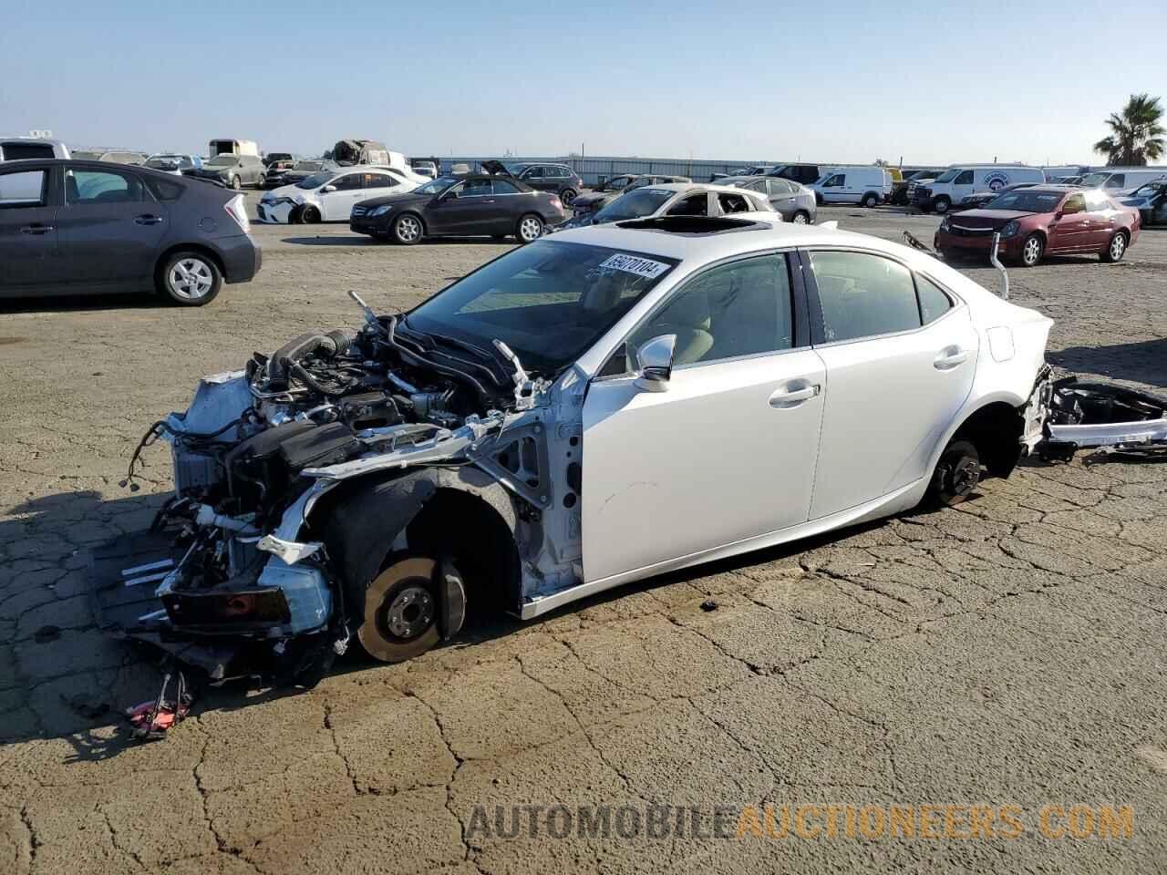 JTHBA1D23J5083465 LEXUS IS 2018