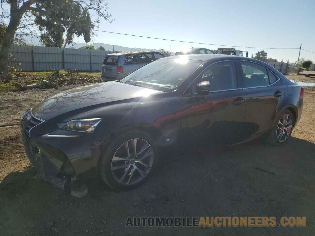 JTHBA1D23K5085007 LEXUS IS 2019