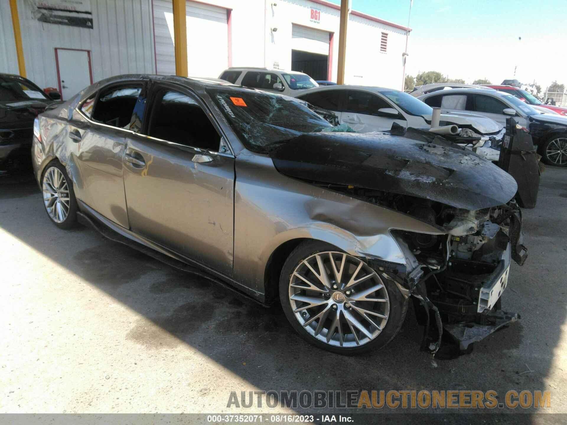 JTHBA1D24J5069915 LEXUS IS 2018