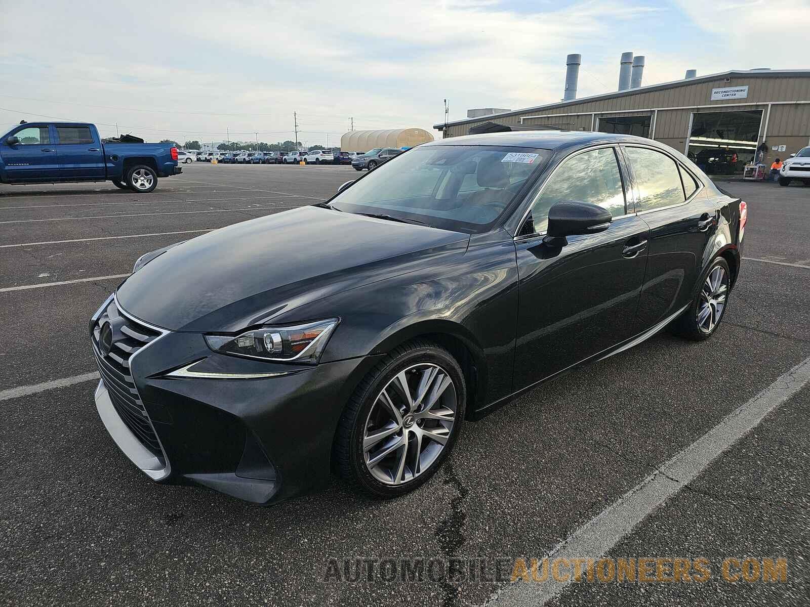 JTHBA1D24J5078744 Lexus IS 2018