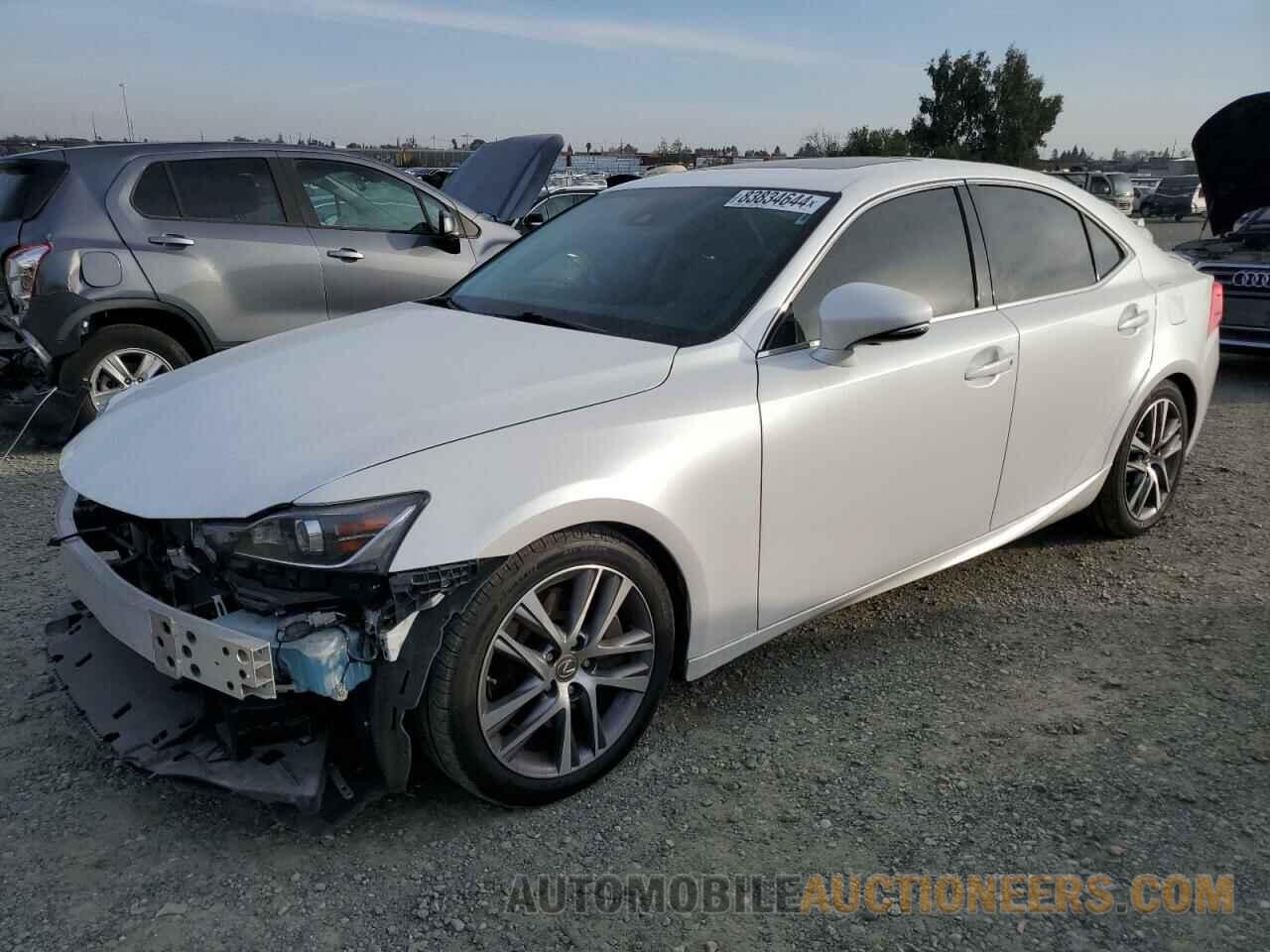 JTHBA1D24J5081529 LEXUS IS 2018