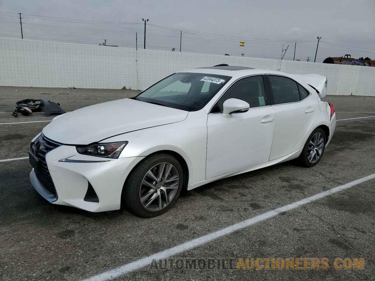 JTHBA1D24K5092435 LEXUS IS 2019