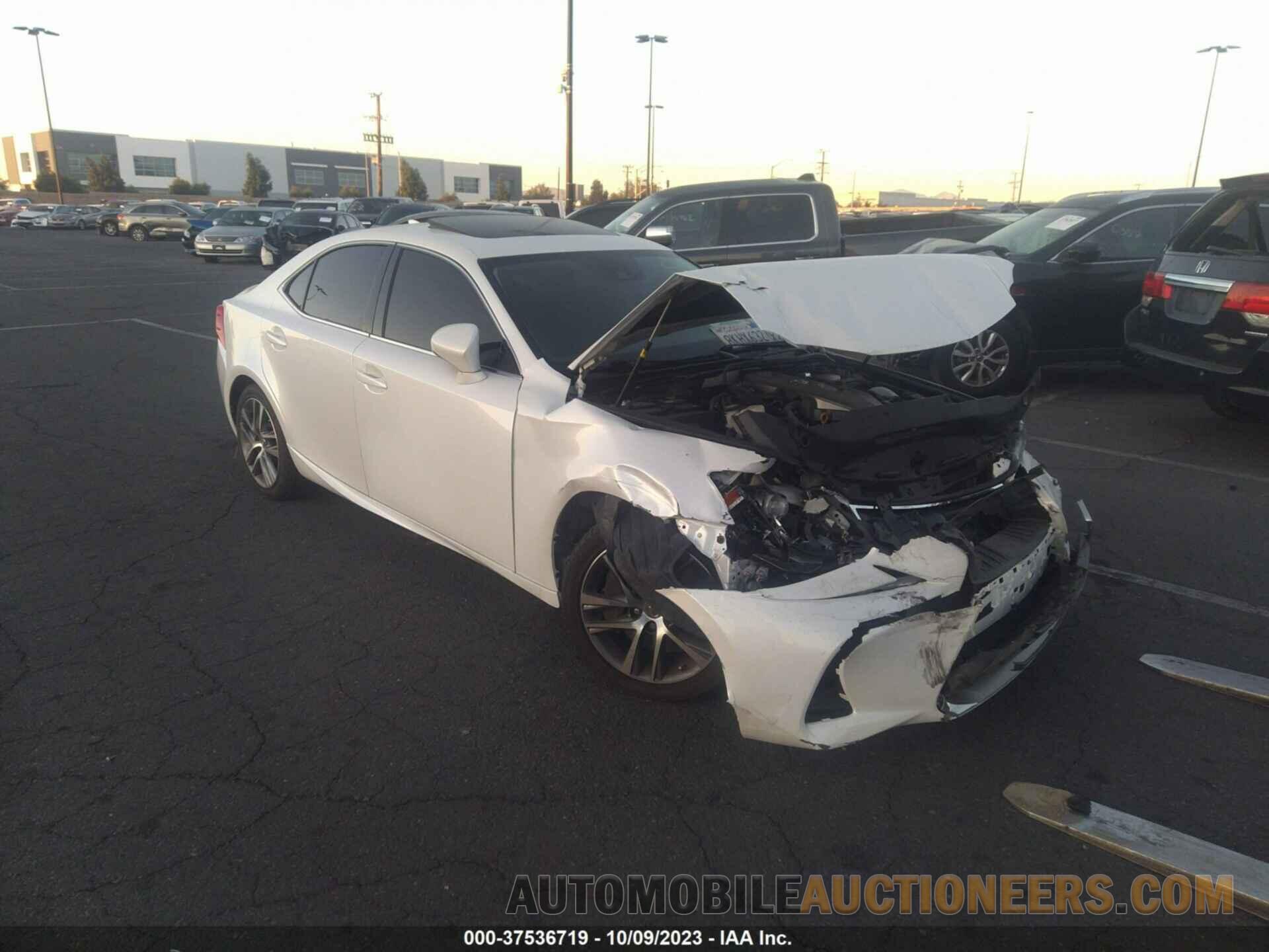 JTHBA1D24K5094797 LEXUS IS 2019