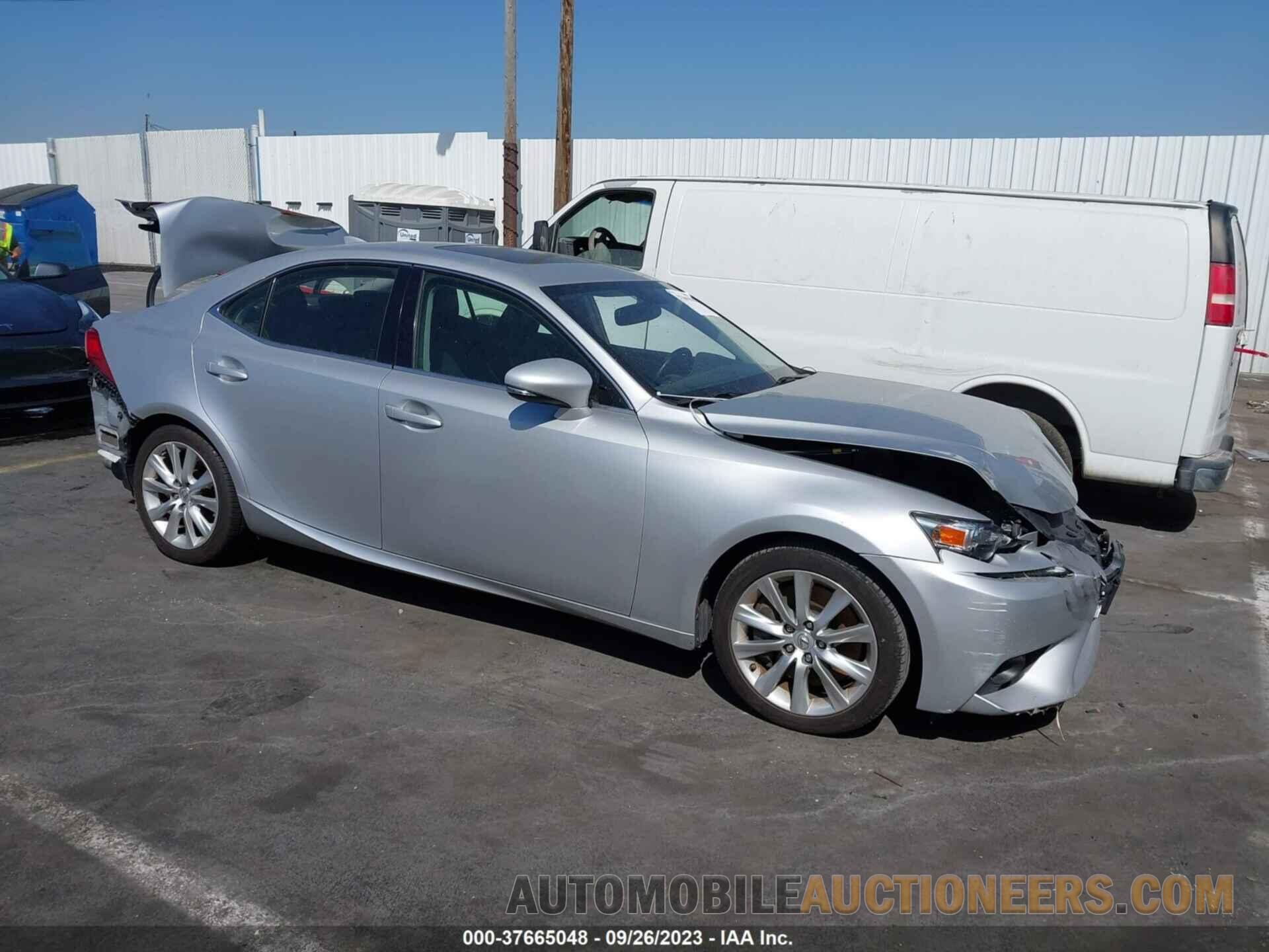 JTHBA1D25G5010106 LEXUS IS 200T 2016