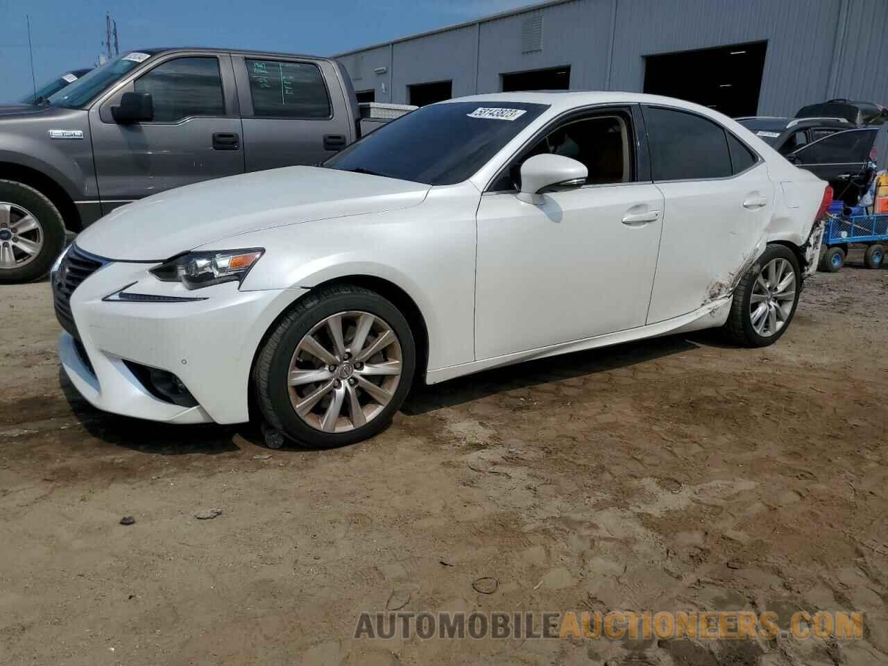 JTHBA1D25G5020120 LEXUS IS 2016