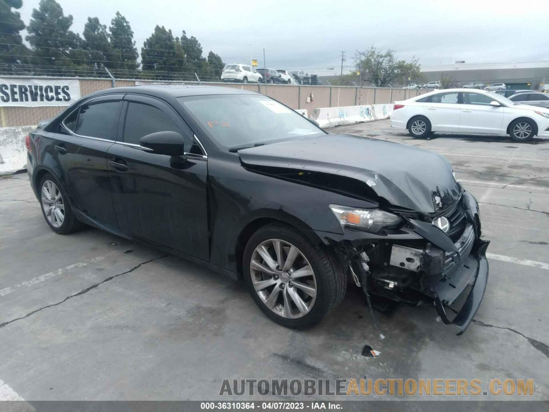 JTHBA1D25G5031585 LEXUS IS 200T 2016