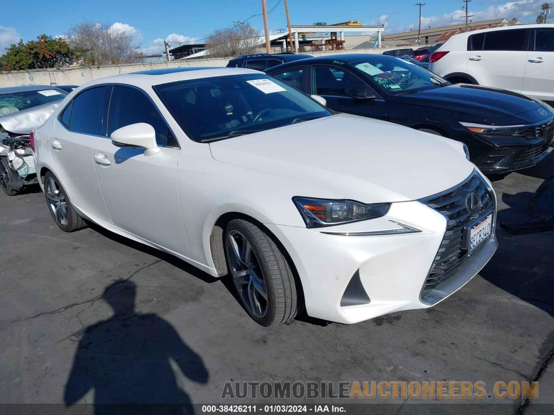 JTHBA1D25H5046685 LEXUS IS 200T 2017