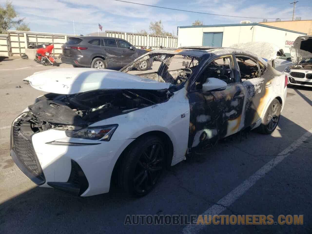 JTHBA1D25H5059467 LEXUS IS 2017