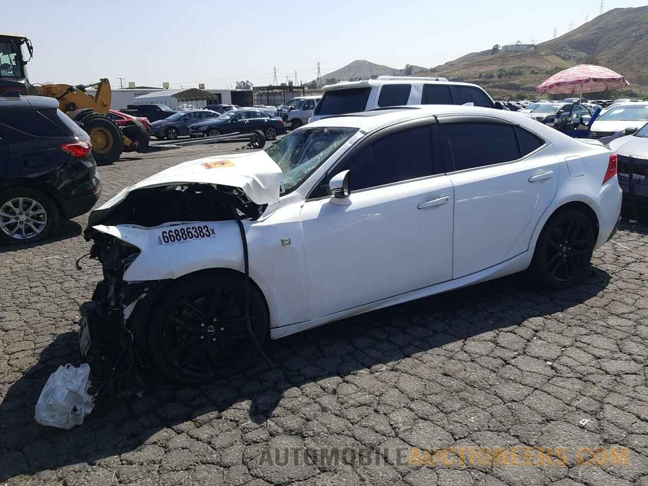 JTHBA1D25J5068689 LEXUS IS 2018