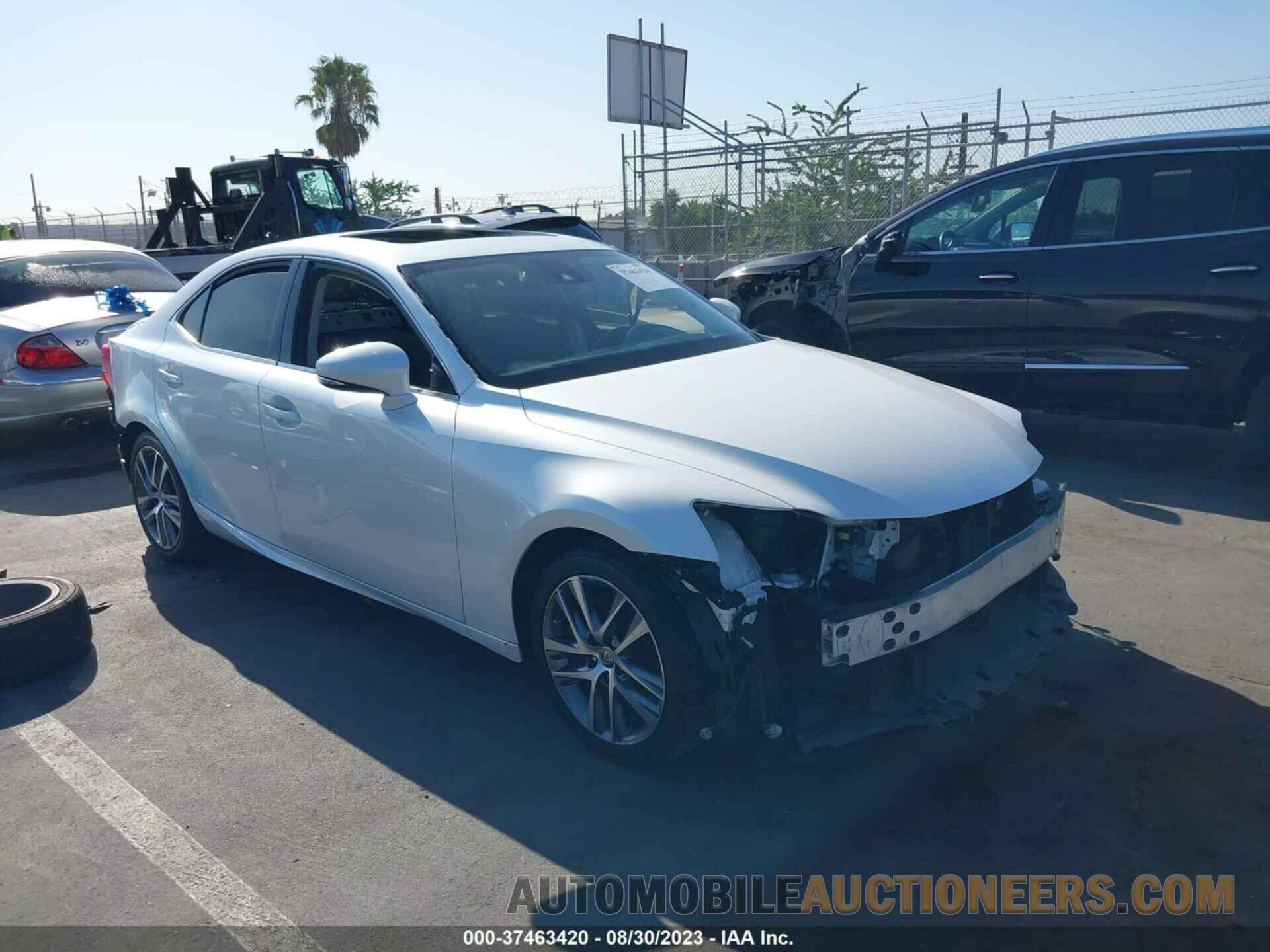 JTHBA1D25J5074346 LEXUS IS 2018