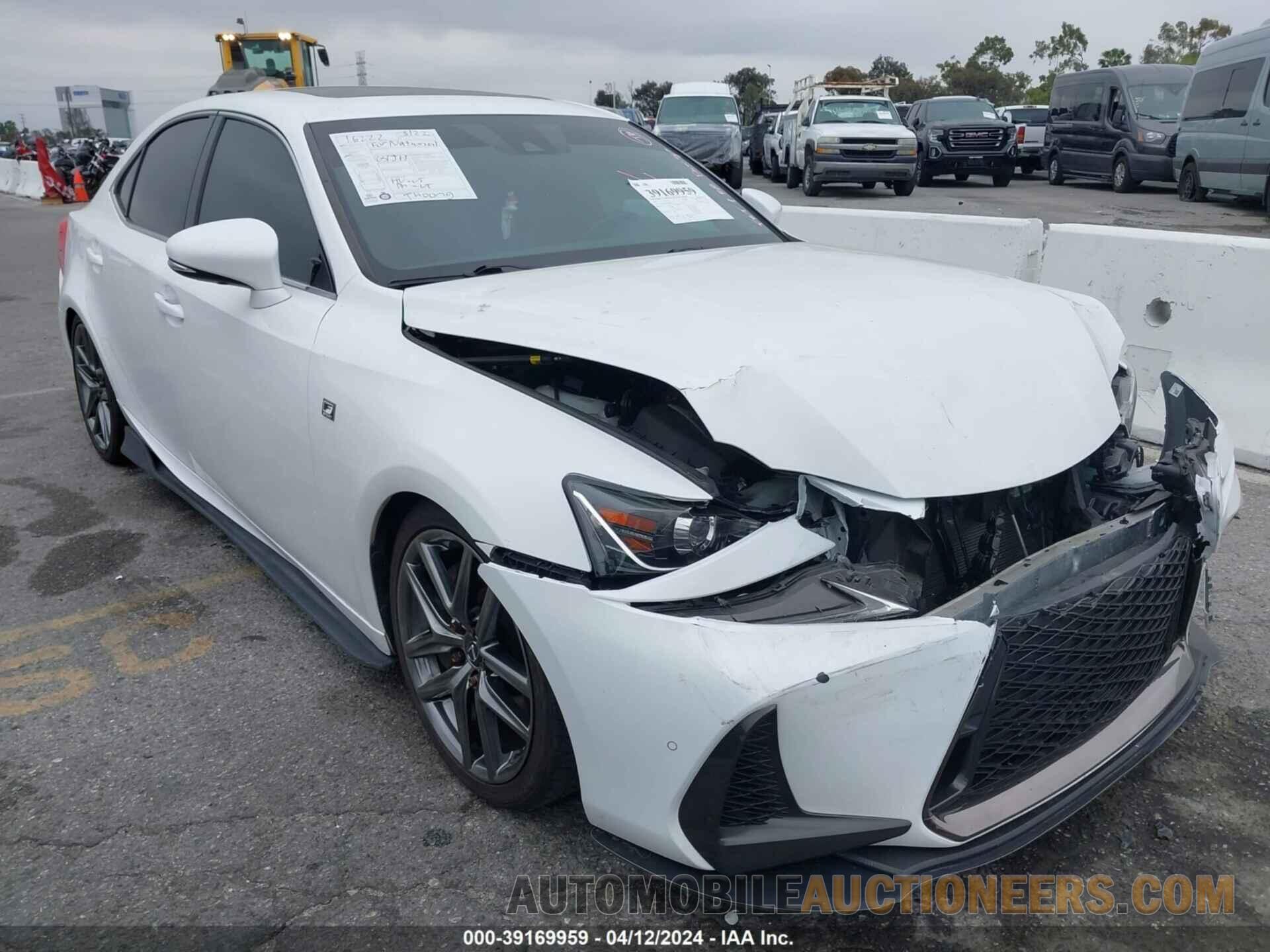 JTHBA1D25K5091150 LEXUS IS 300 2019