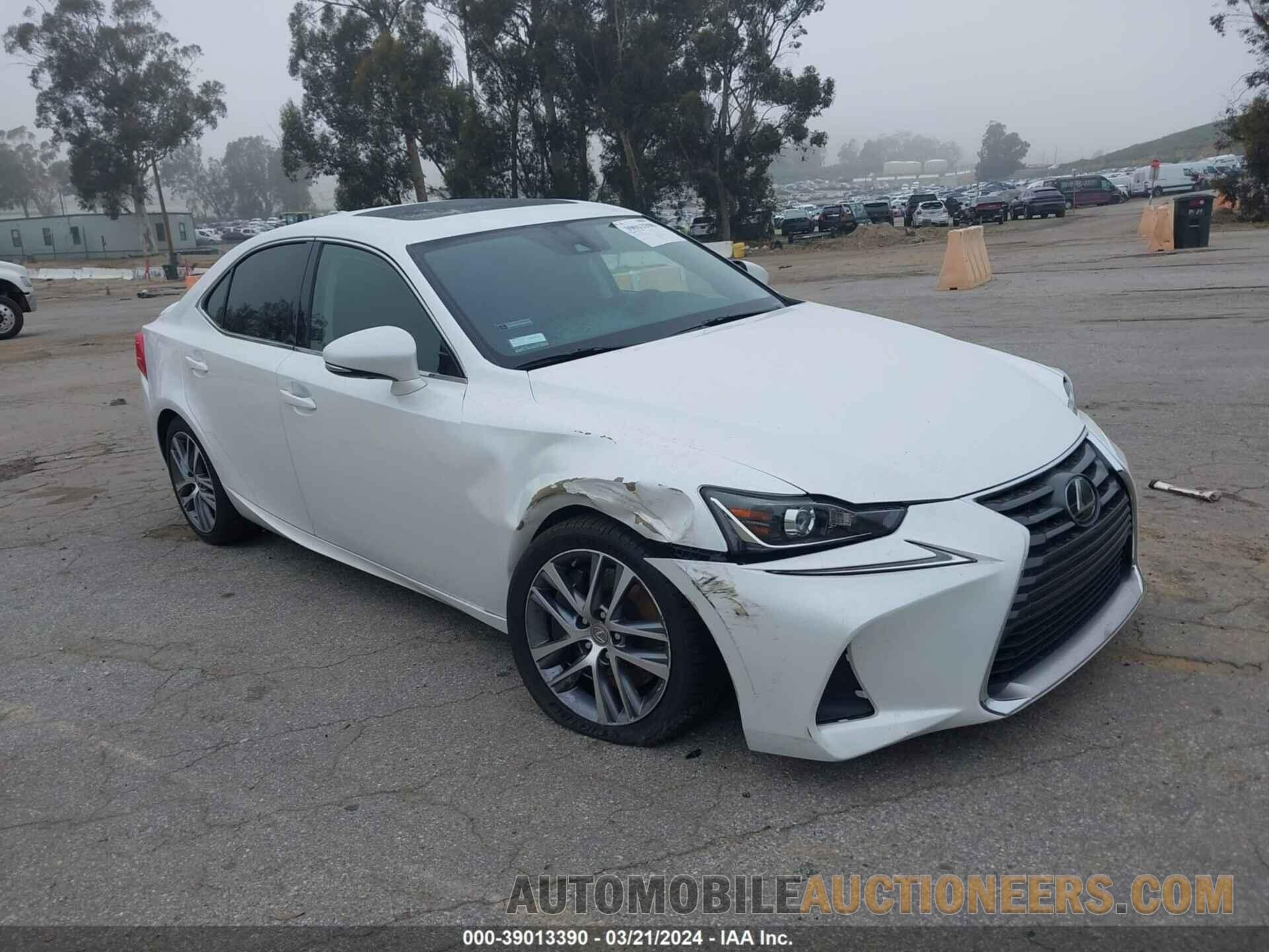 JTHBA1D25K5096025 LEXUS IS 300 2019