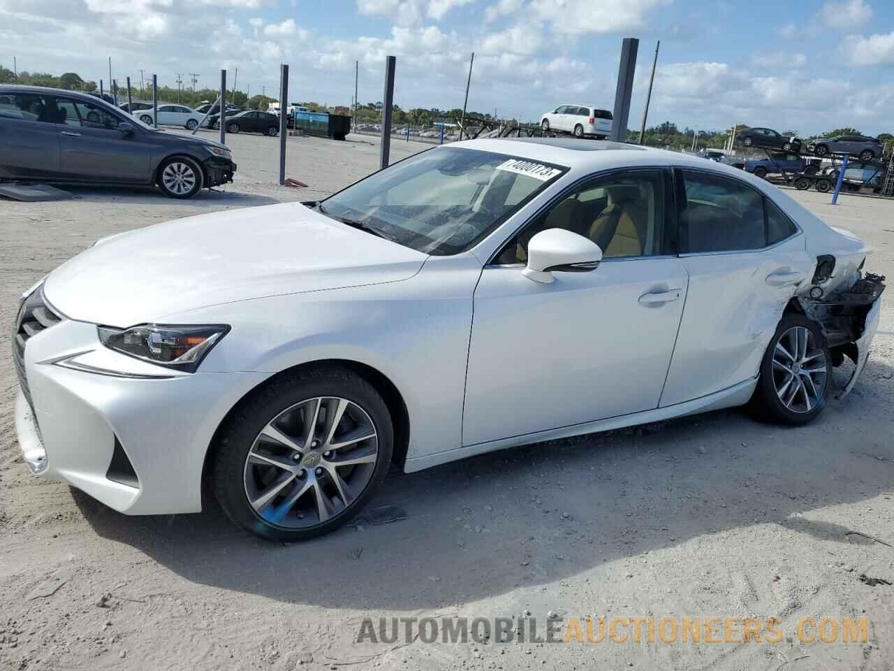 JTHBA1D25K5099202 LEXUS IS 2019