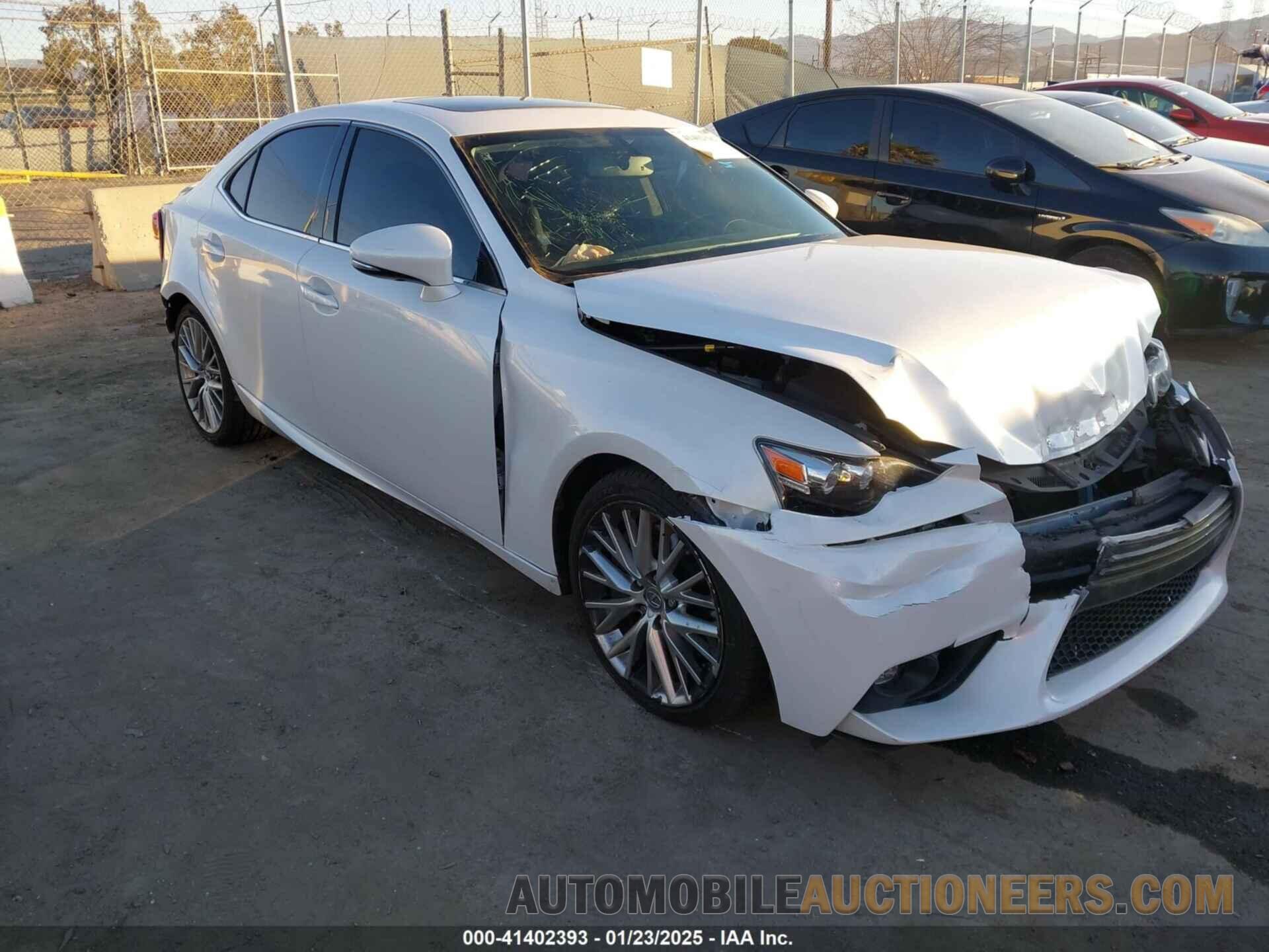 JTHBA1D26G5030834 LEXUS IS 200T 2016