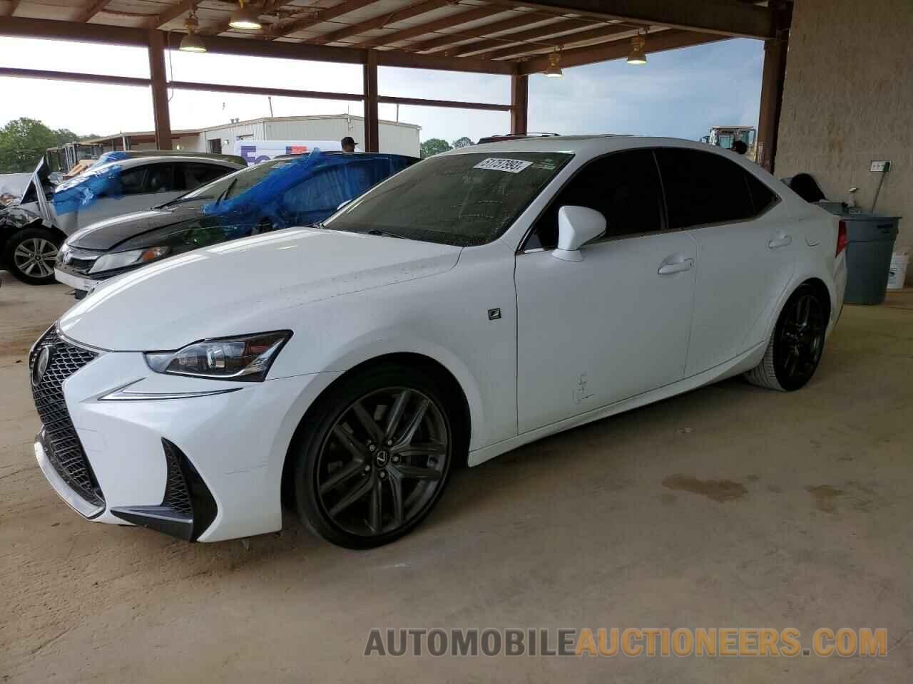 JTHBA1D26J5075781 LEXUS IS 2018