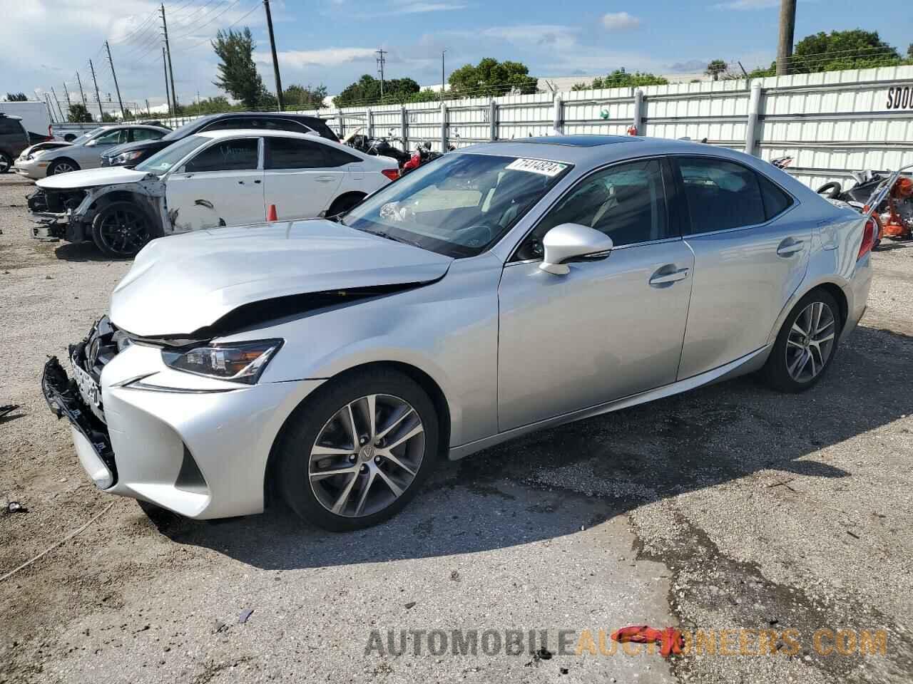 JTHBA1D26K5084031 LEXUS IS 2019