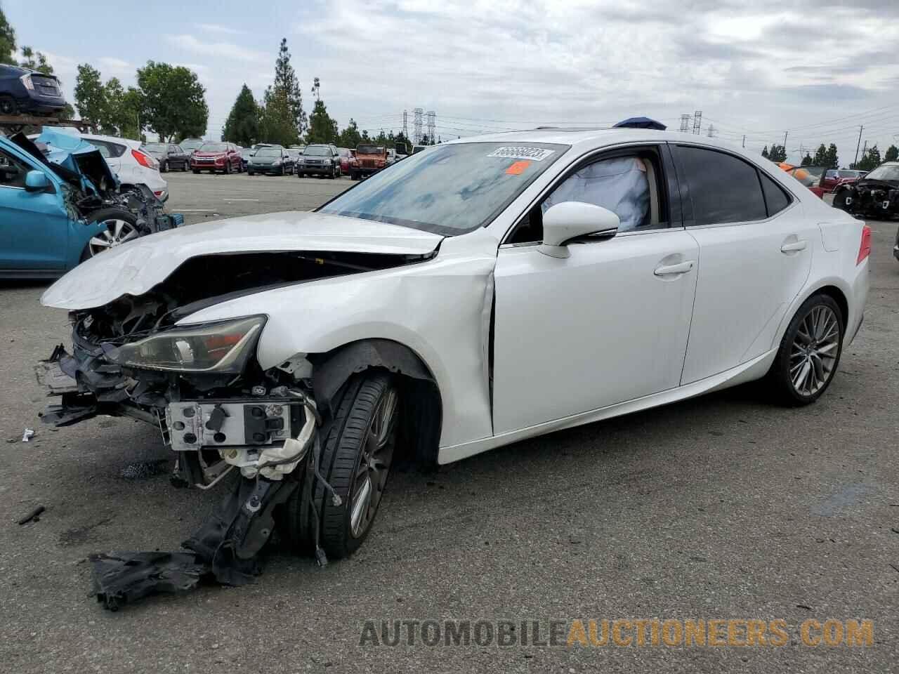 JTHBA1D27H5041083 LEXUS IS 2017