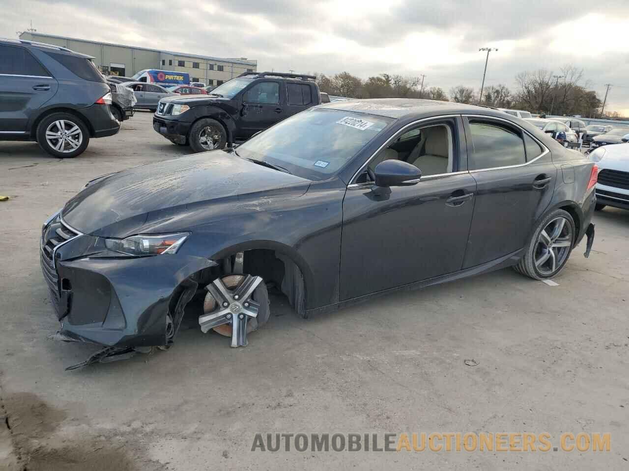 JTHBA1D27H5044033 LEXUS IS 2017