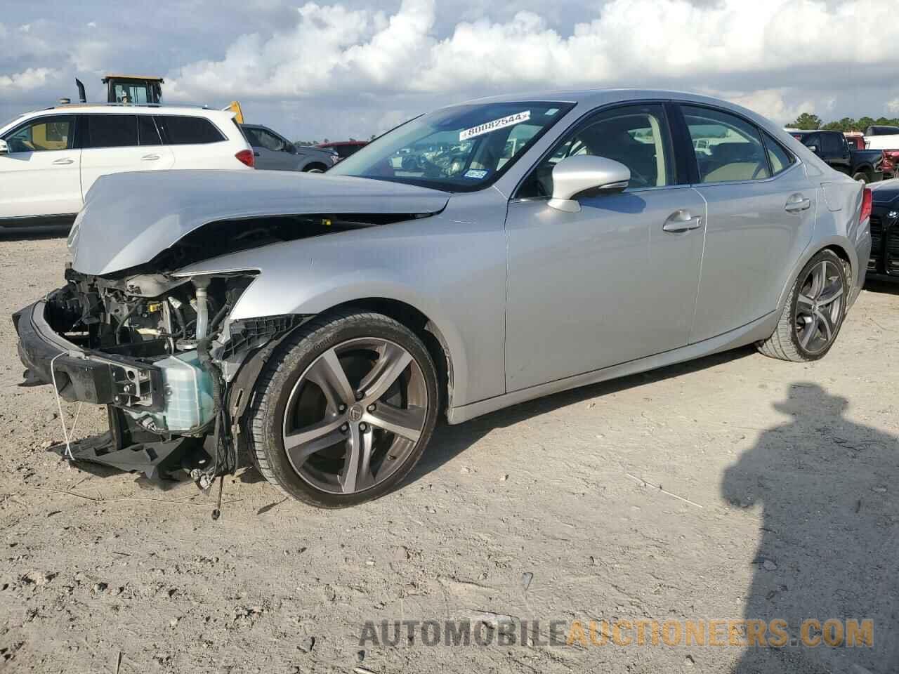 JTHBA1D27H5055579 LEXUS IS 2017