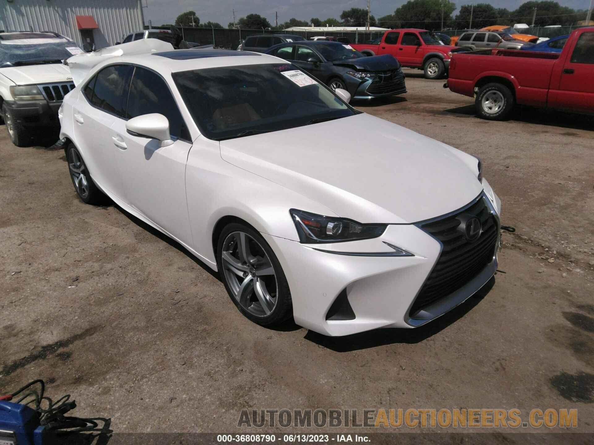 JTHBA1D27J5074560 LEXUS IS 2018