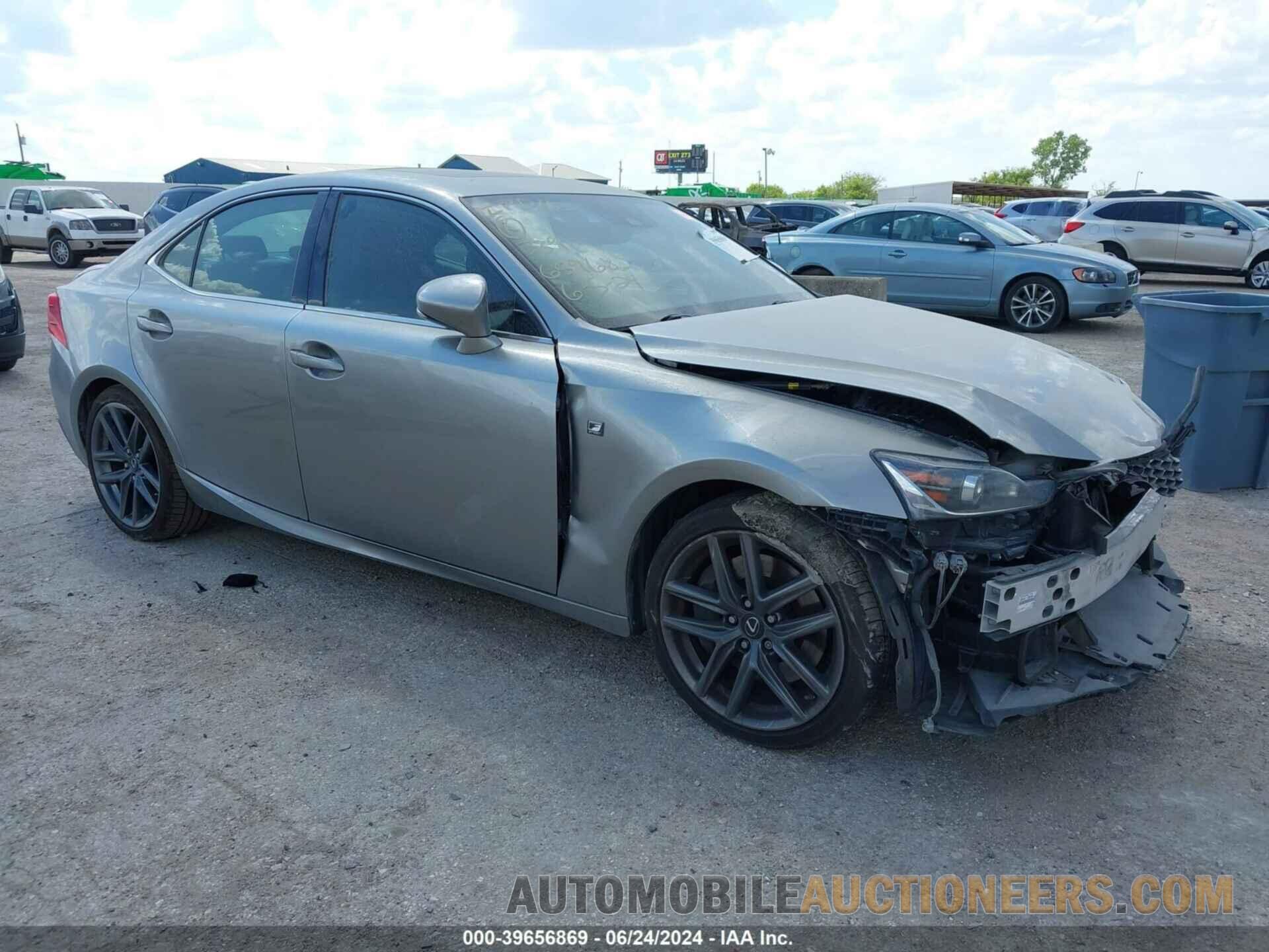 JTHBA1D27J5077412 LEXUS IS 300 2018