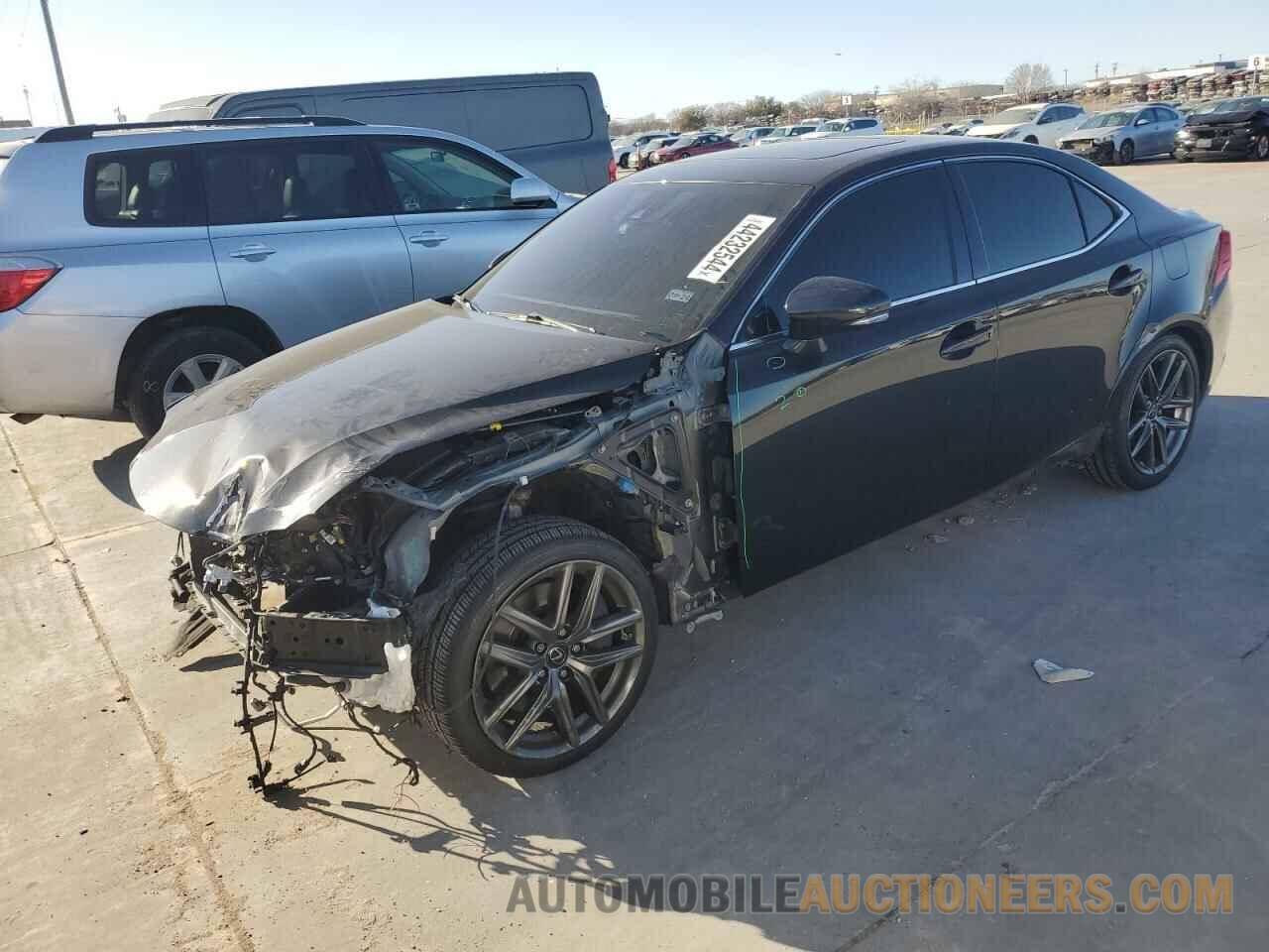 JTHBA1D27J5077832 LEXUS IS 2018