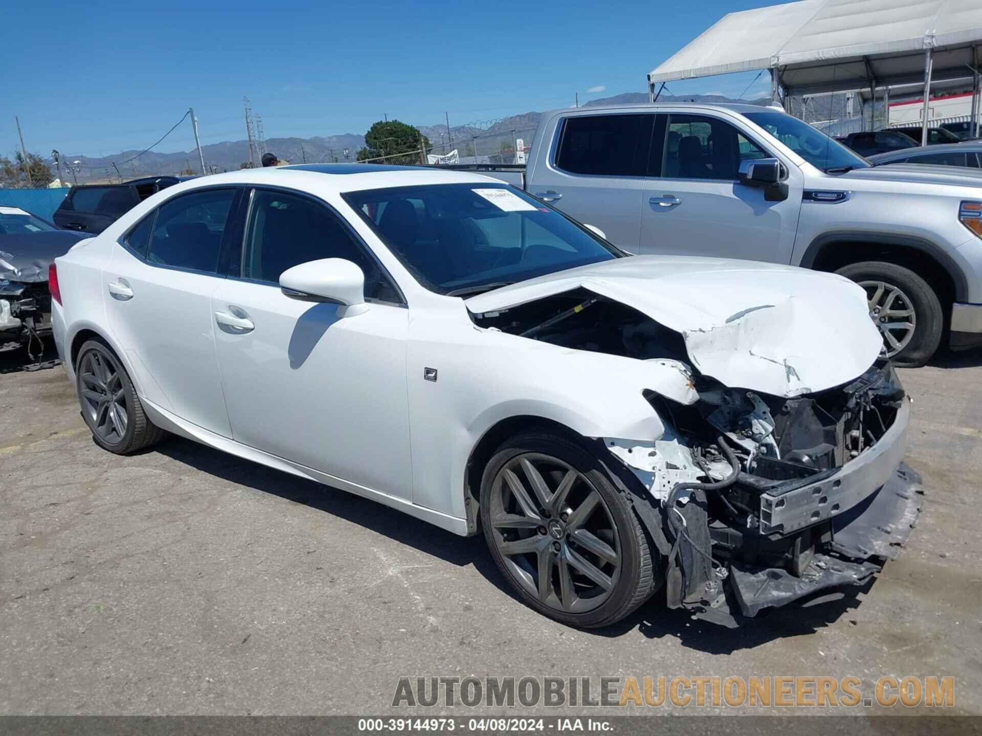 JTHBA1D27K5087357 LEXUS IS 300 2019