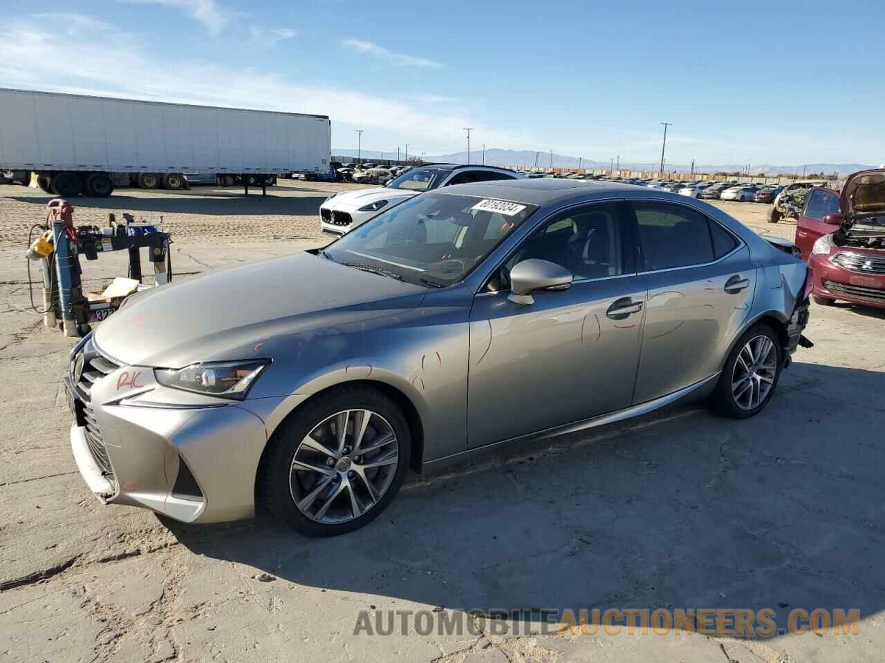 JTHBA1D27K5090114 LEXUS IS 2019