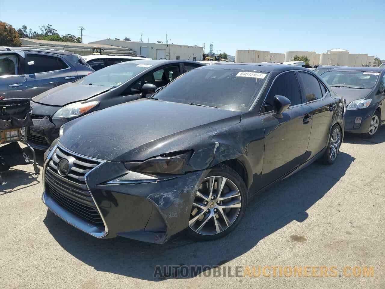 JTHBA1D27K5098052 LEXUS IS 2019