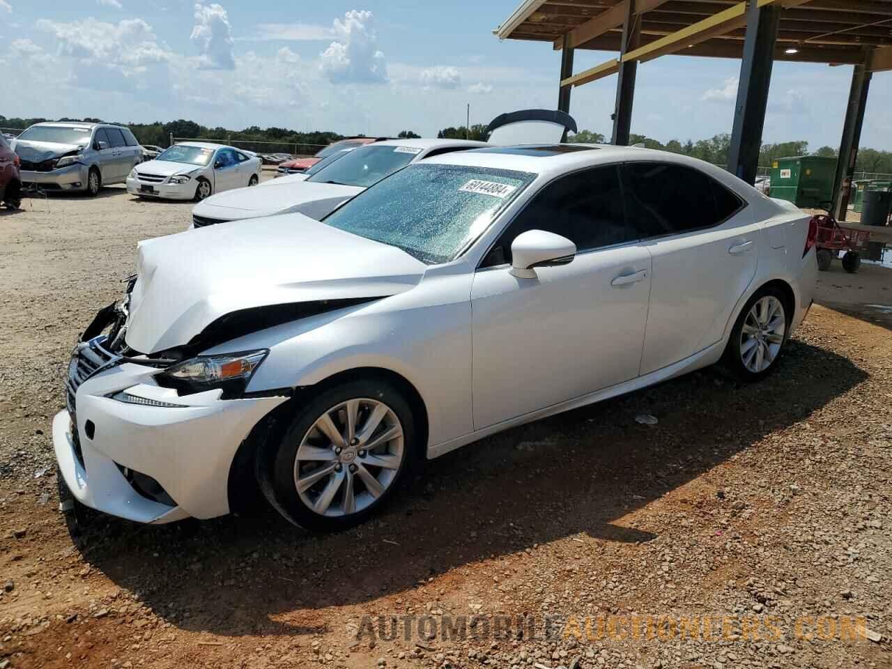 JTHBA1D28G5011301 LEXUS IS 2016