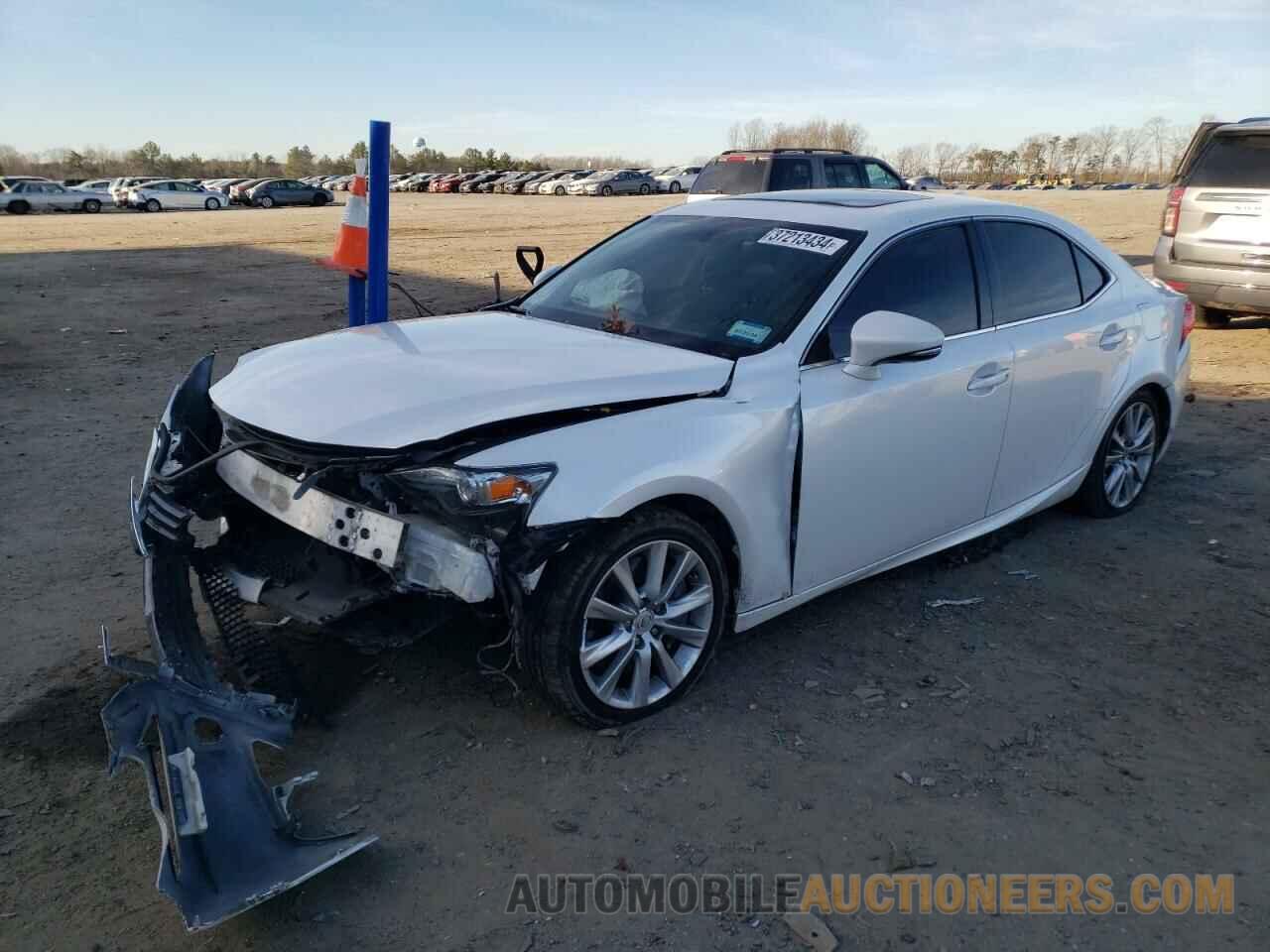 JTHBA1D28G5015848 LEXUS IS 2016