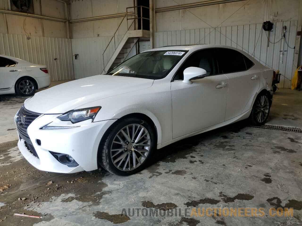 JTHBA1D28G5026087 LEXUS IS 2016