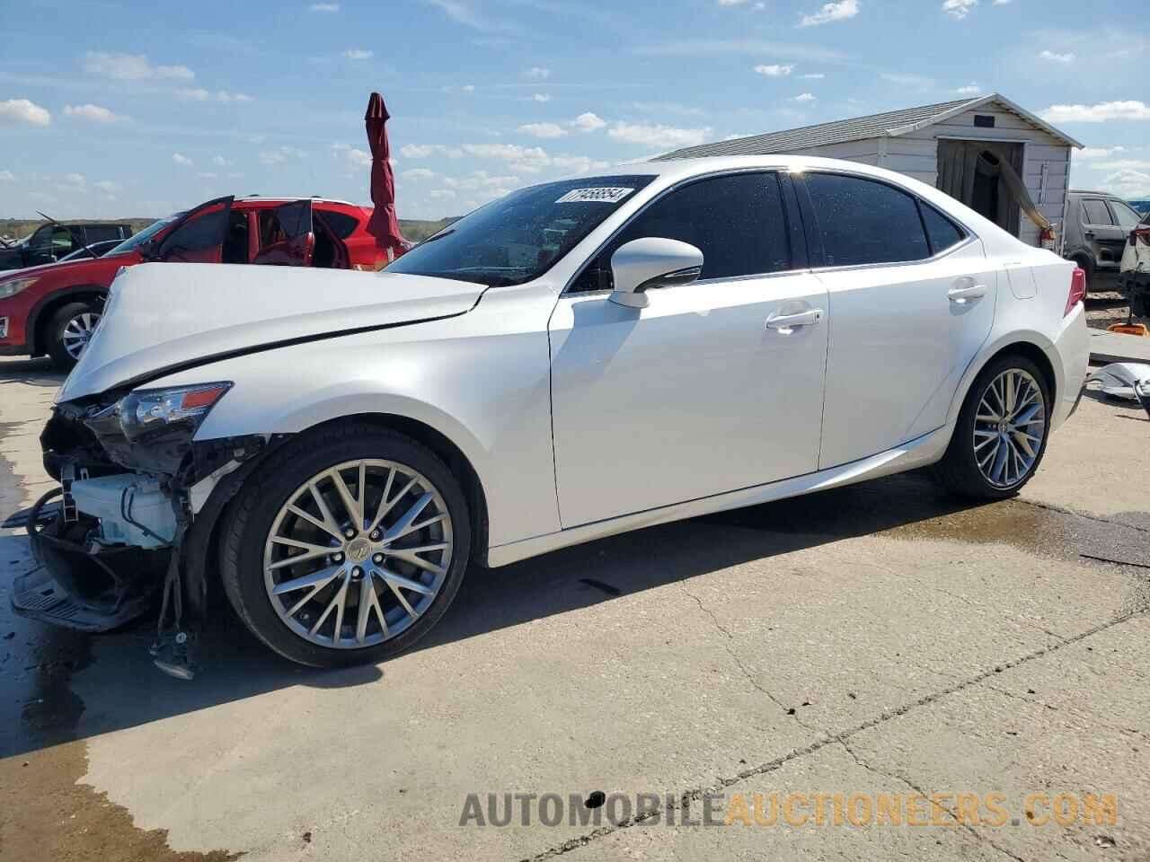 JTHBA1D28G5028941 LEXUS IS 2016