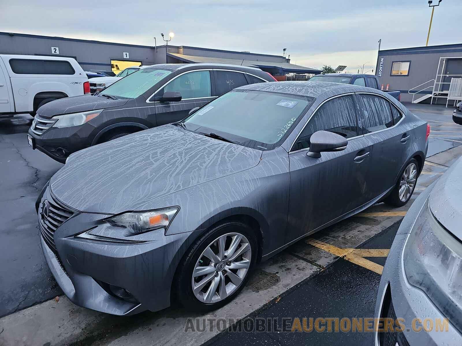 JTHBA1D28G5034738 Lexus IS 2016