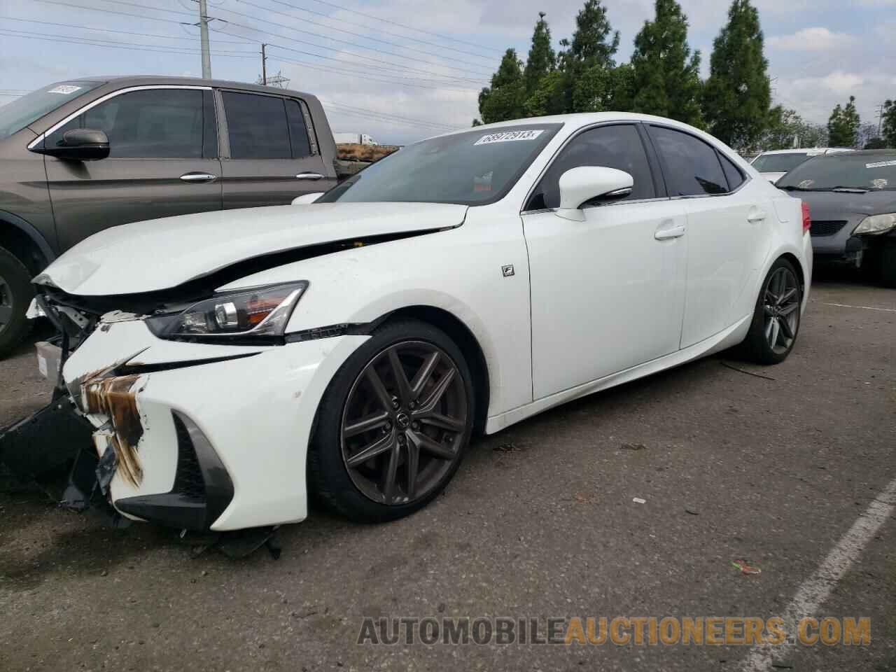 JTHBA1D28H5050696 LEXUS IS 2017