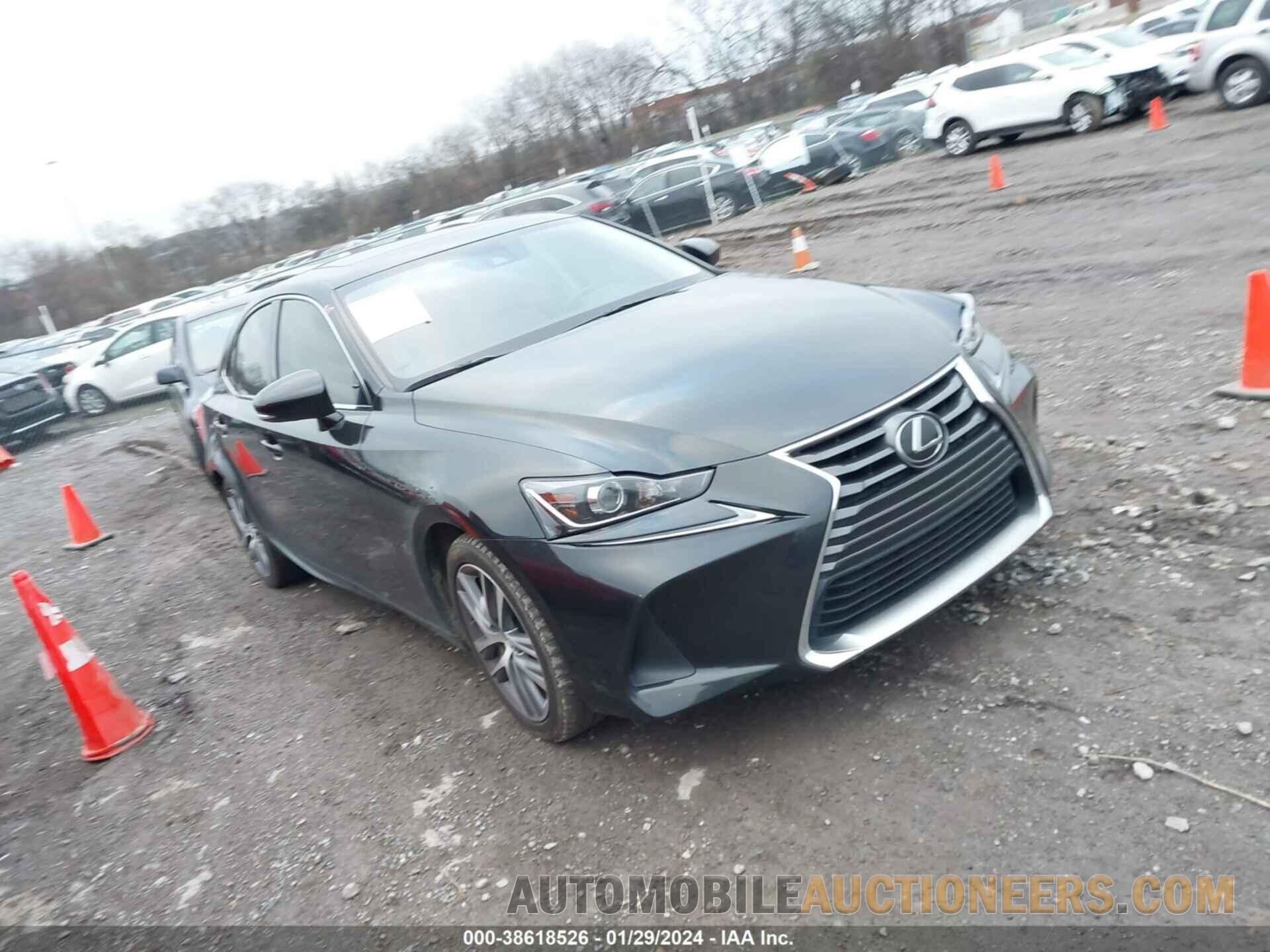 JTHBA1D28J5062241 LEXUS IS 300 2018