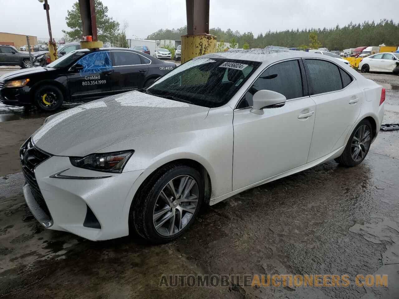 JTHBA1D28J5064443 LEXUS IS 2018