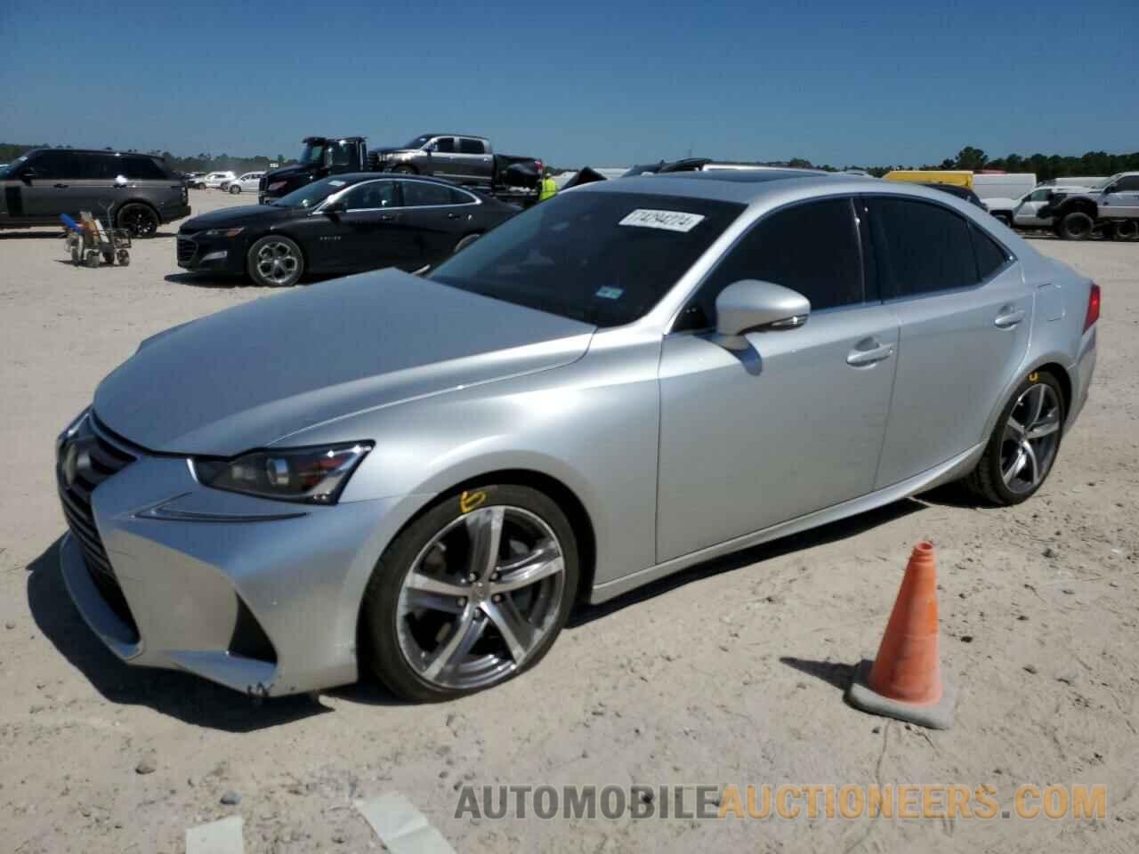 JTHBA1D28J5068170 LEXUS IS 2018