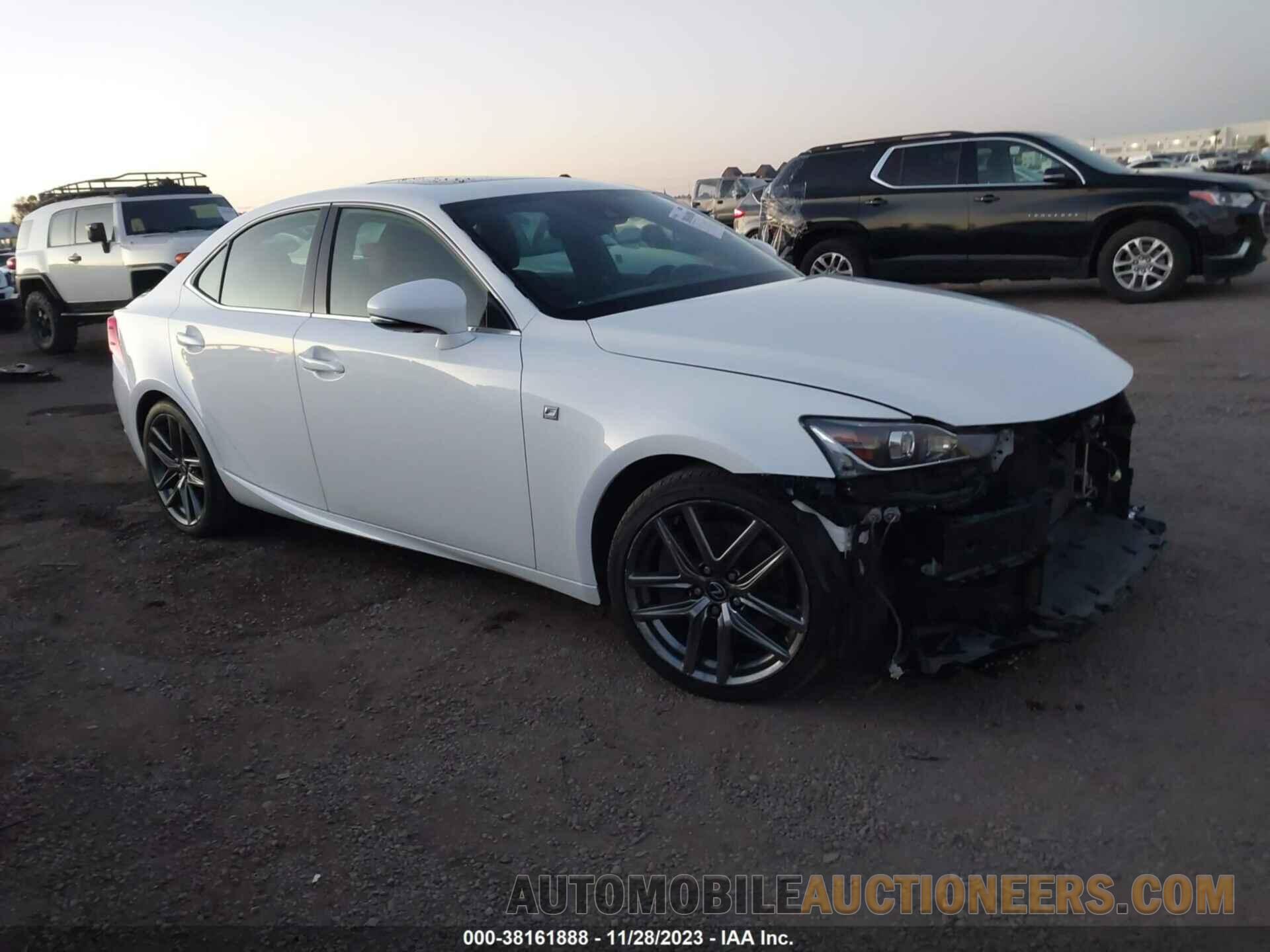 JTHBA1D28J5068184 LEXUS IS 300 2018