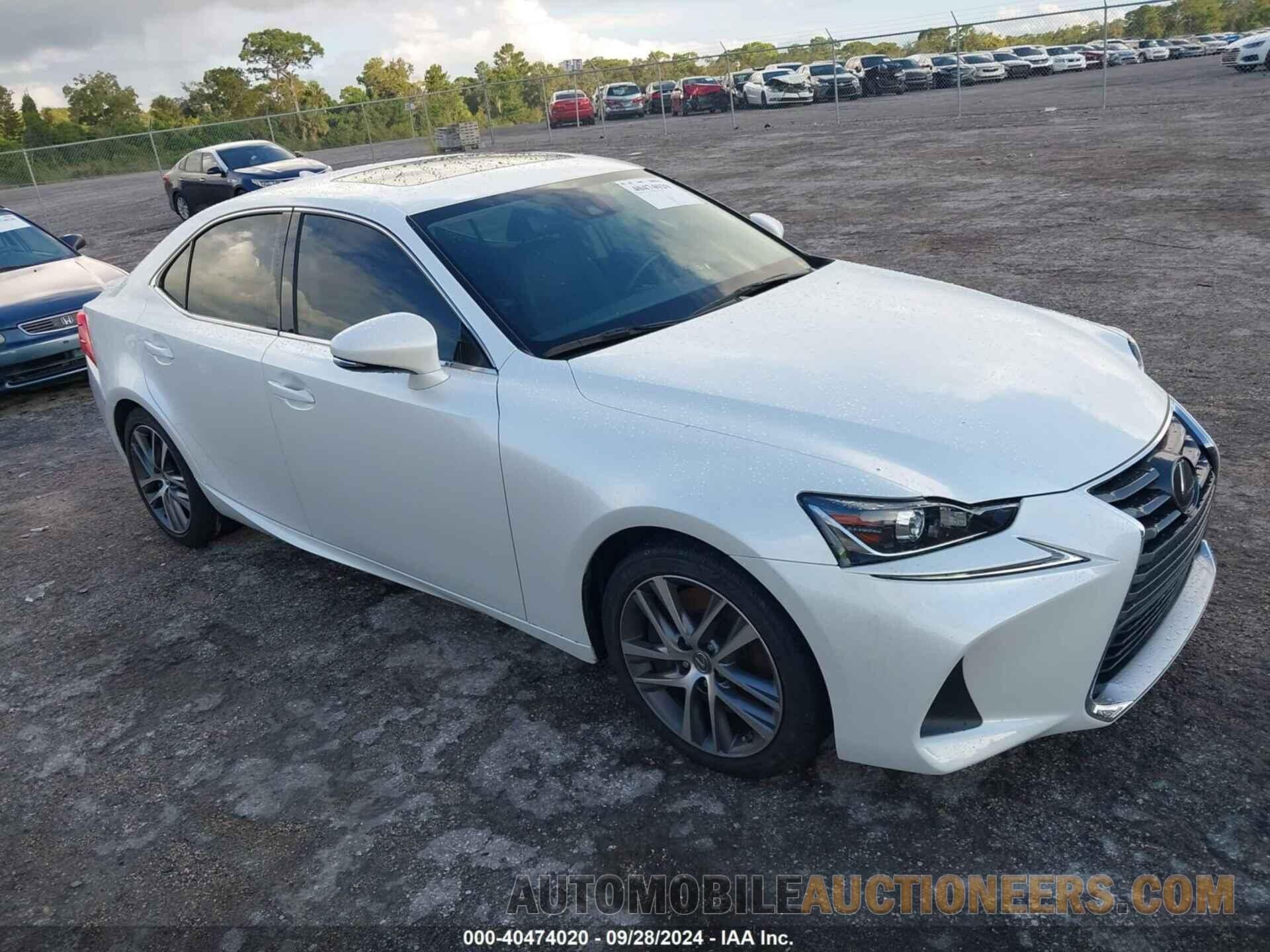 JTHBA1D28J5081484 LEXUS IS 300 2018