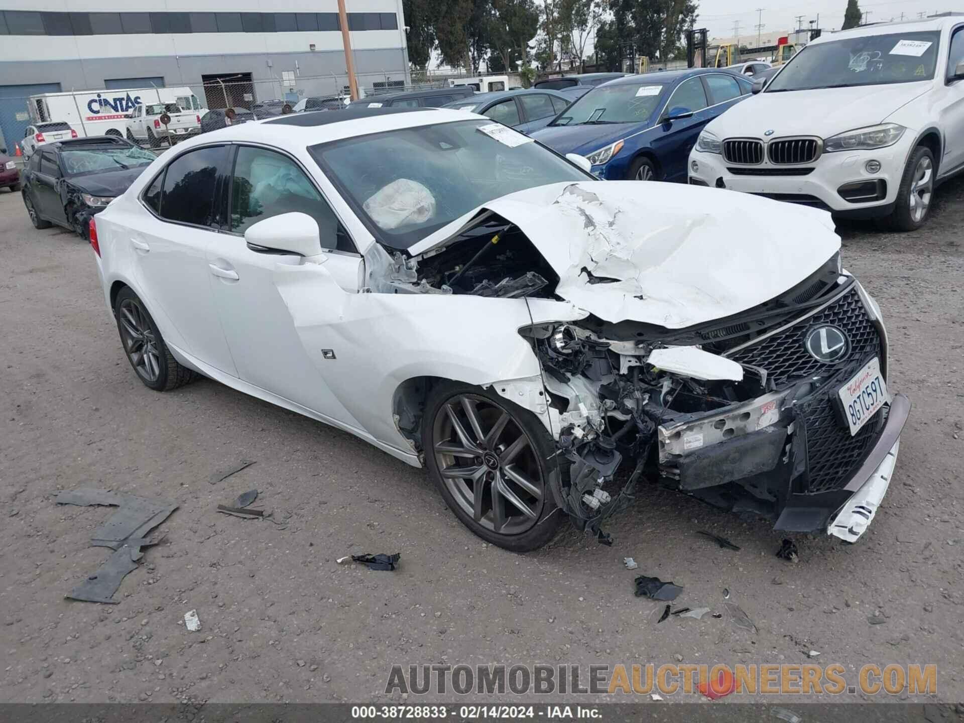 JTHBA1D28K5084595 LEXUS IS 300 2019