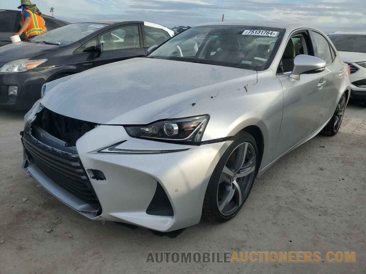 JTHBA1D28K5088310 LEXUS IS 2019