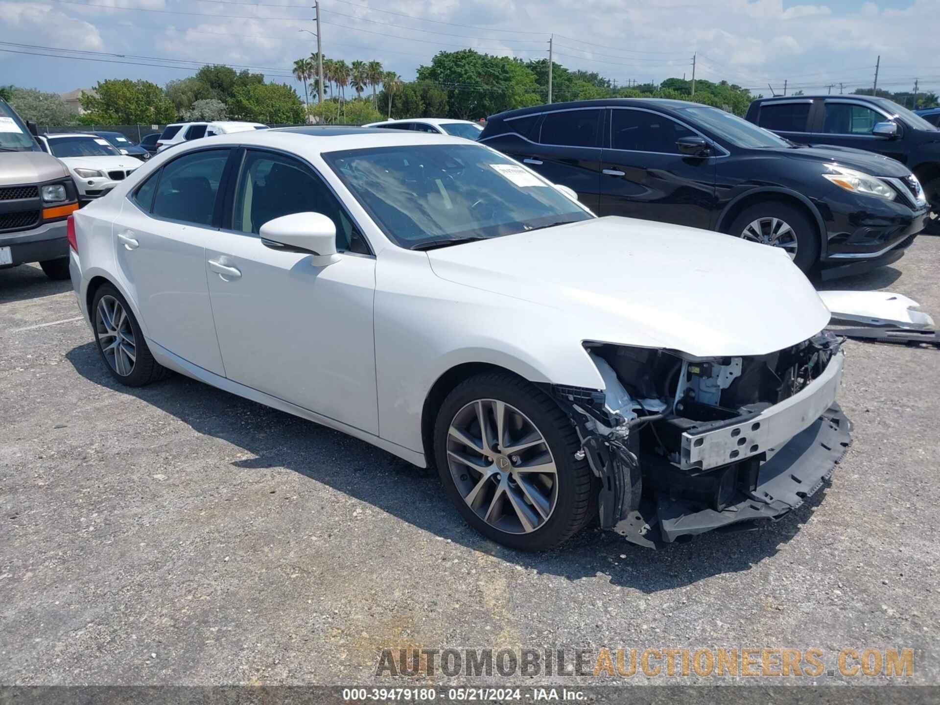 JTHBA1D28K5091627 LEXUS IS 300 2019