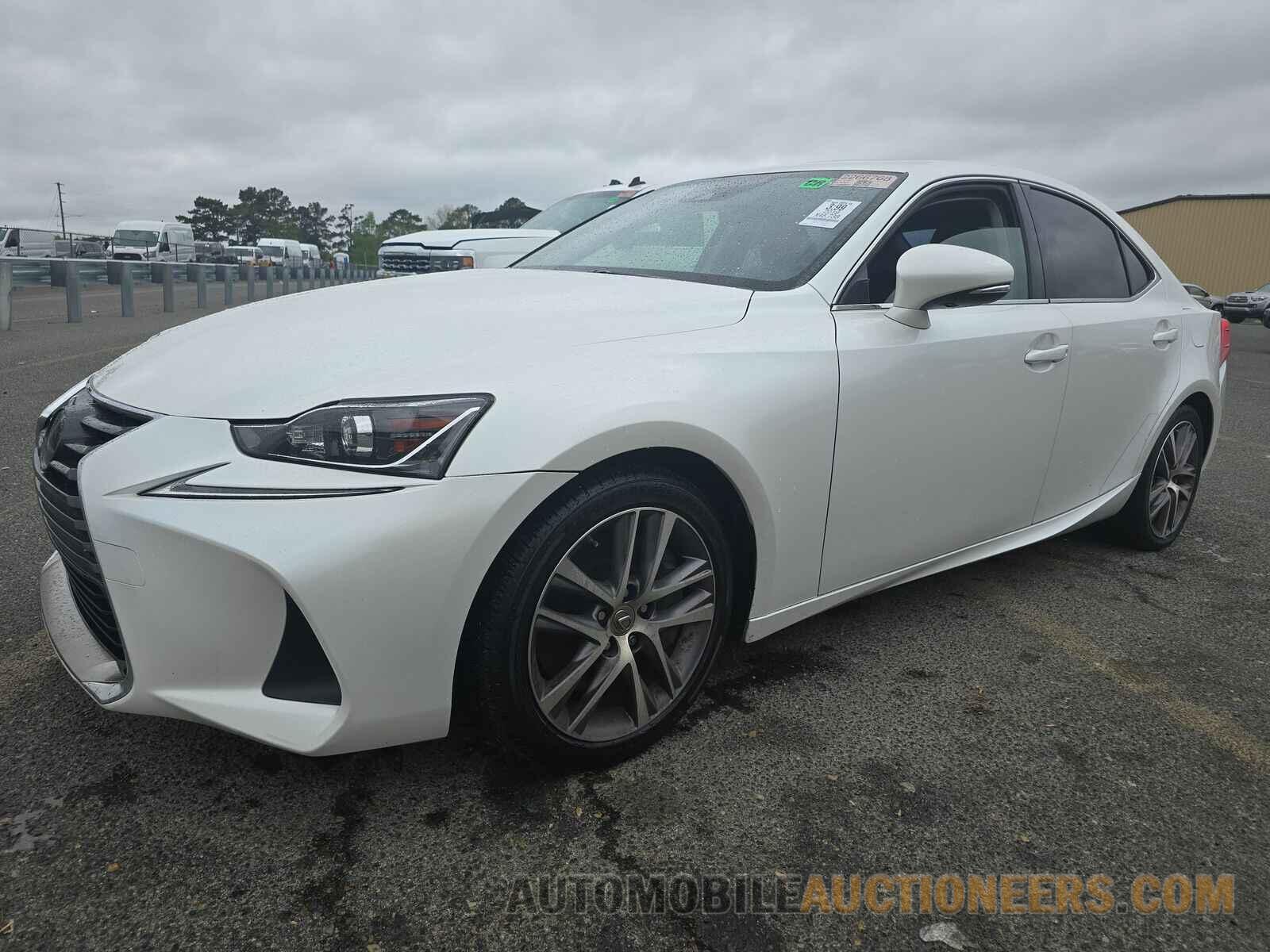 JTHBA1D28K5096682 Lexus IS 2019